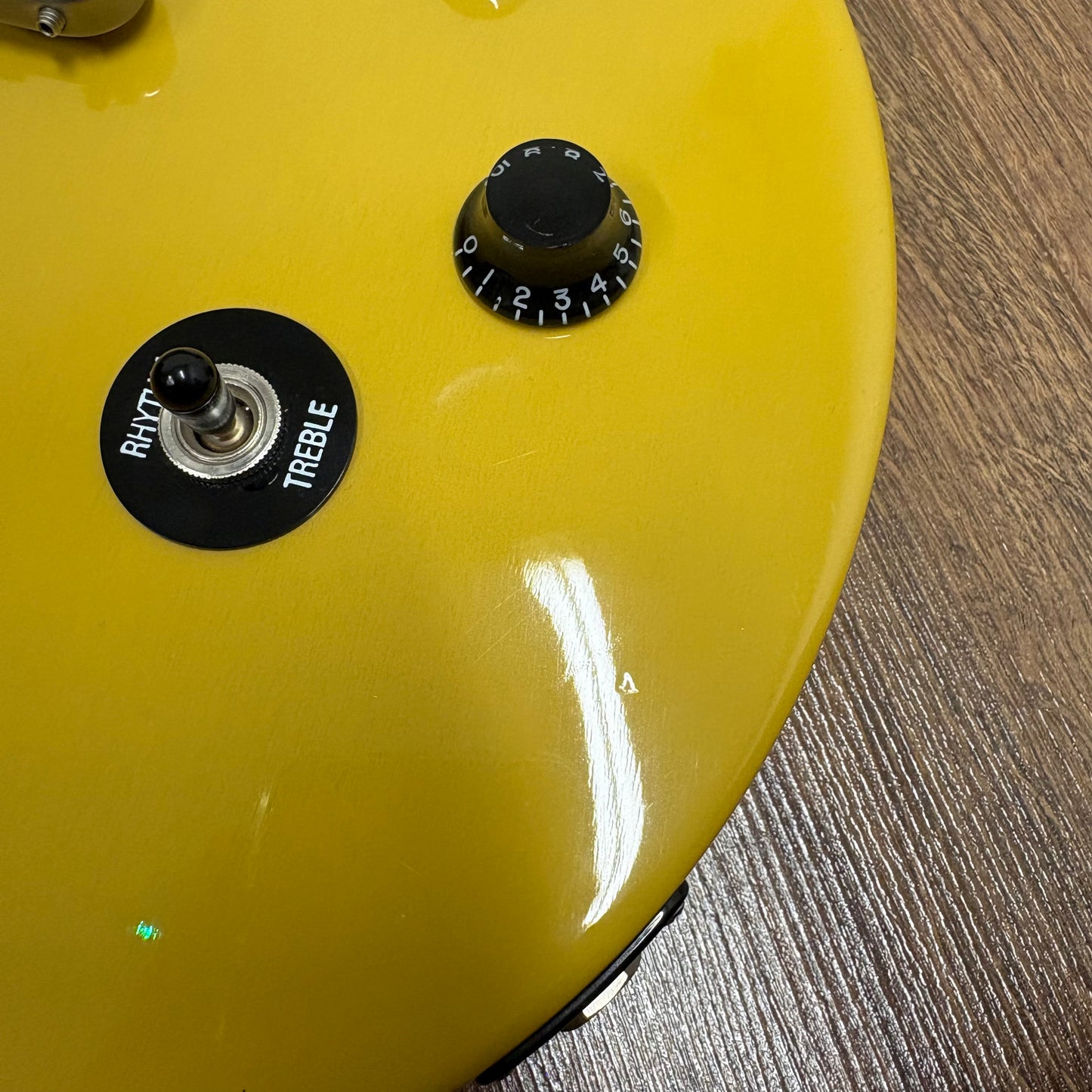 Pre-Owned Gibson Les Paul Special Double Cut - TV Yellow - 2015