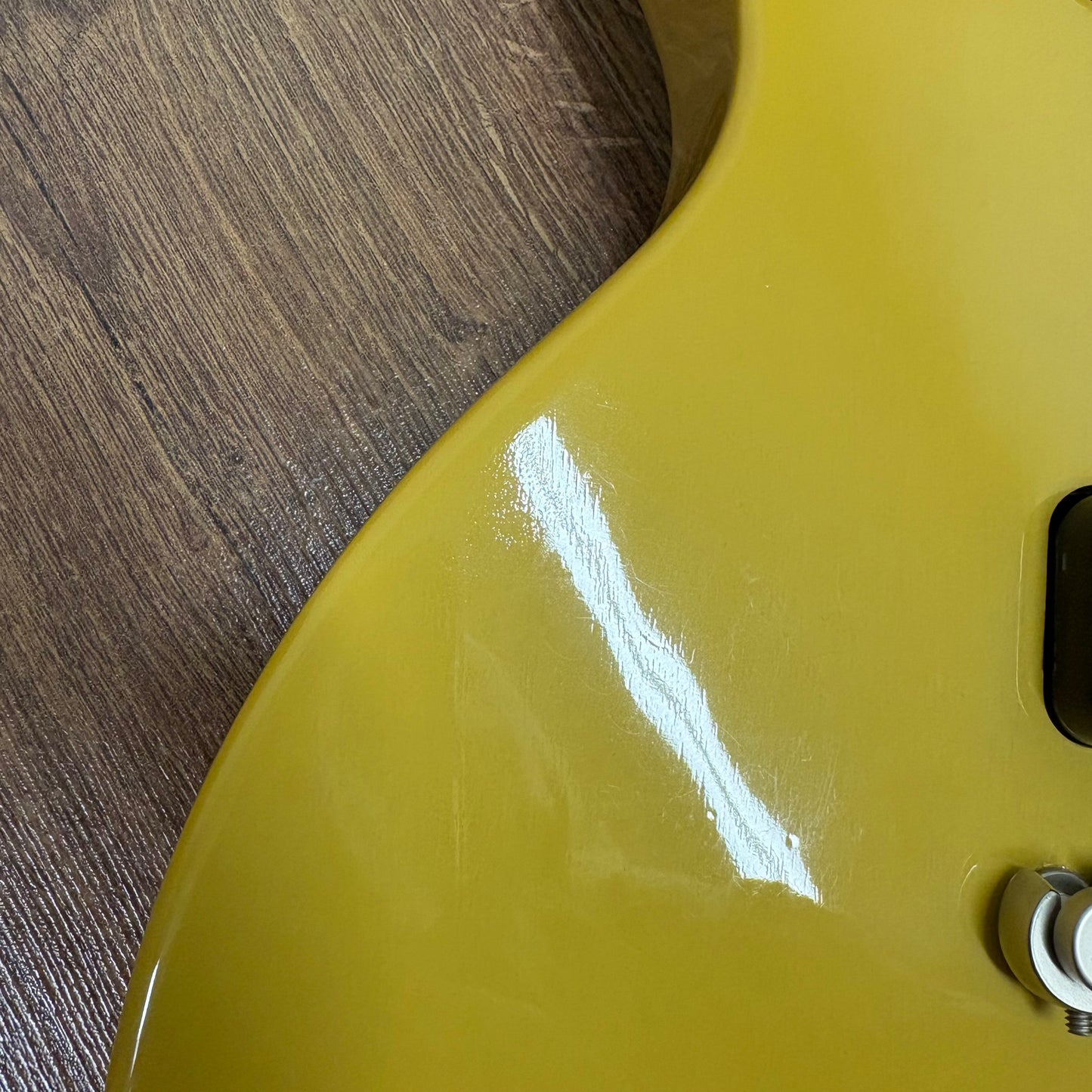 Pre-Owned Gibson Les Paul Special Double Cut - TV Yellow - 2015