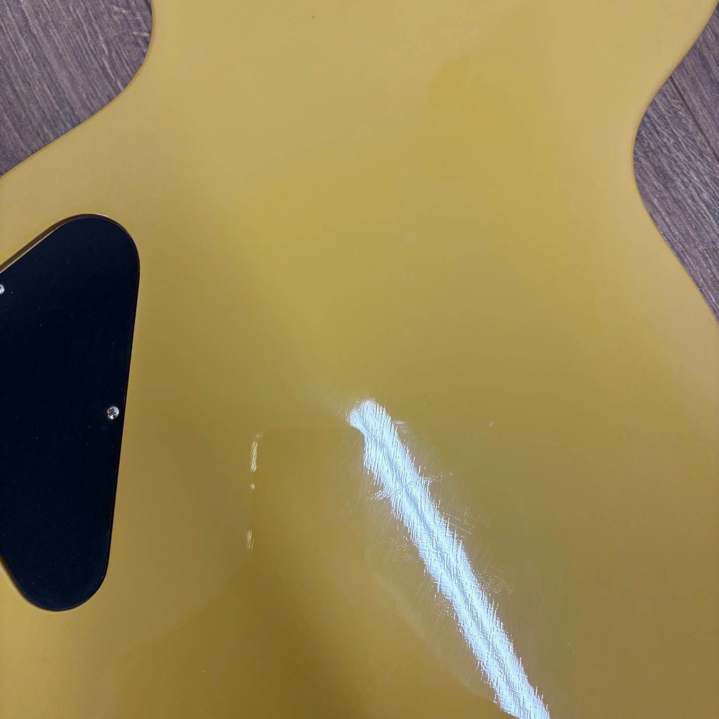 Pre-Owned Gibson Les Paul Special Double Cut - TV Yellow - 2015