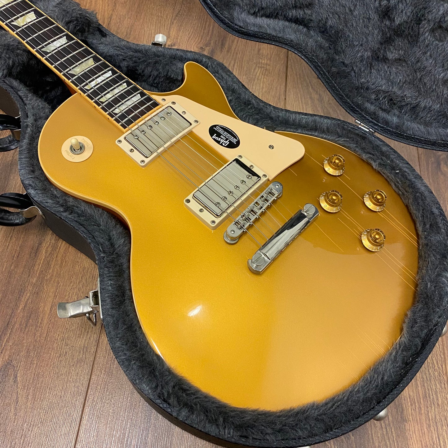 Pre-Owned Gibson Les Paul Standard '60s - Gold Top - 2006