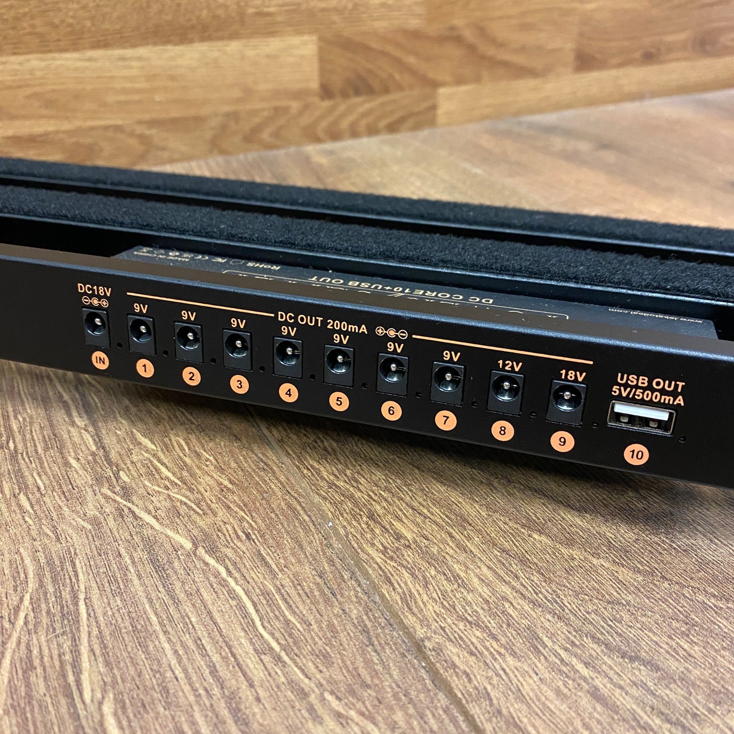 Pre-Owned Lekato Pedal Board & Bag