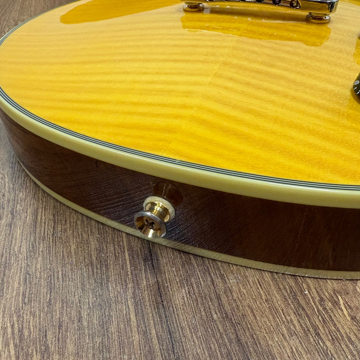 Pre-Owned Epiphone Les Paul Custom - Natural Flame