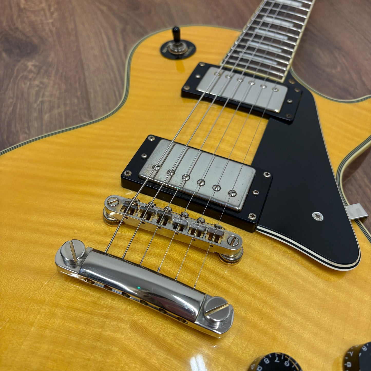 Pre-Owned Epiphone Les Paul Custom - Natural Flame