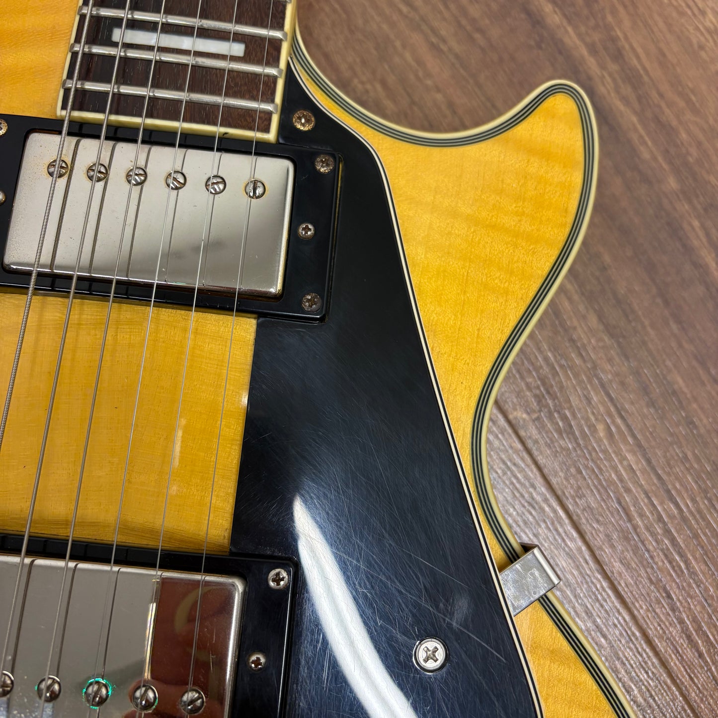 Pre-Owned Epiphone Les Paul Custom - Natural Flame
