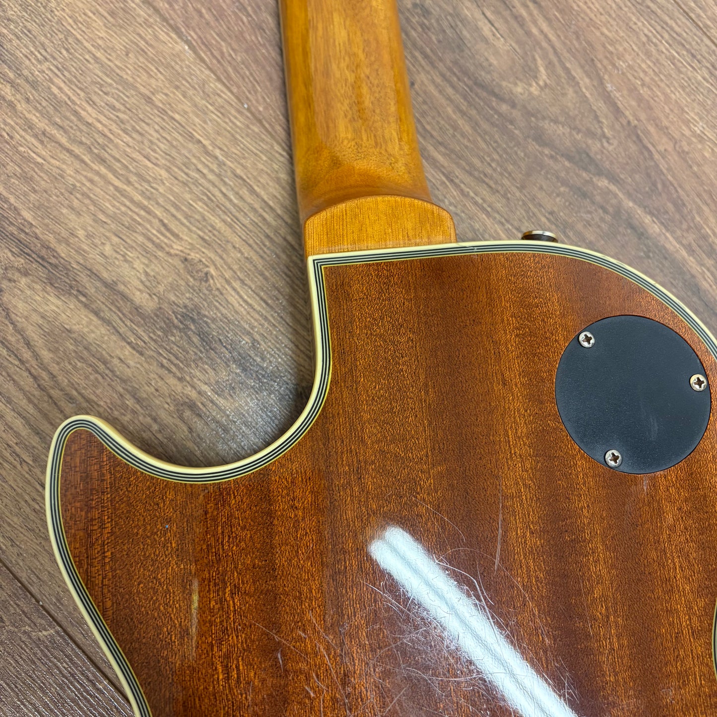 Pre-Owned Epiphone Les Paul Custom - Natural Flame