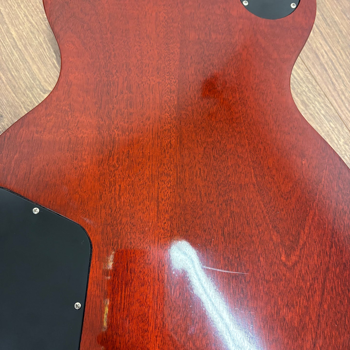 Pre-Owned Gibson Les Paul Classic Antique - Faded Cherry - 2007 Guitar Of The Week #27