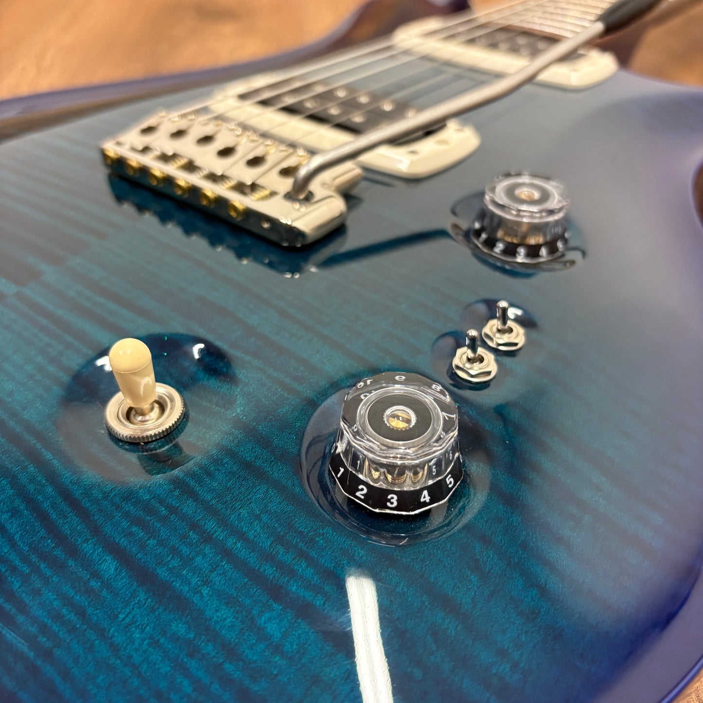 Pre-Owned PRS USA Paul's Guitar Tremolo - Transparent Blue - 2015