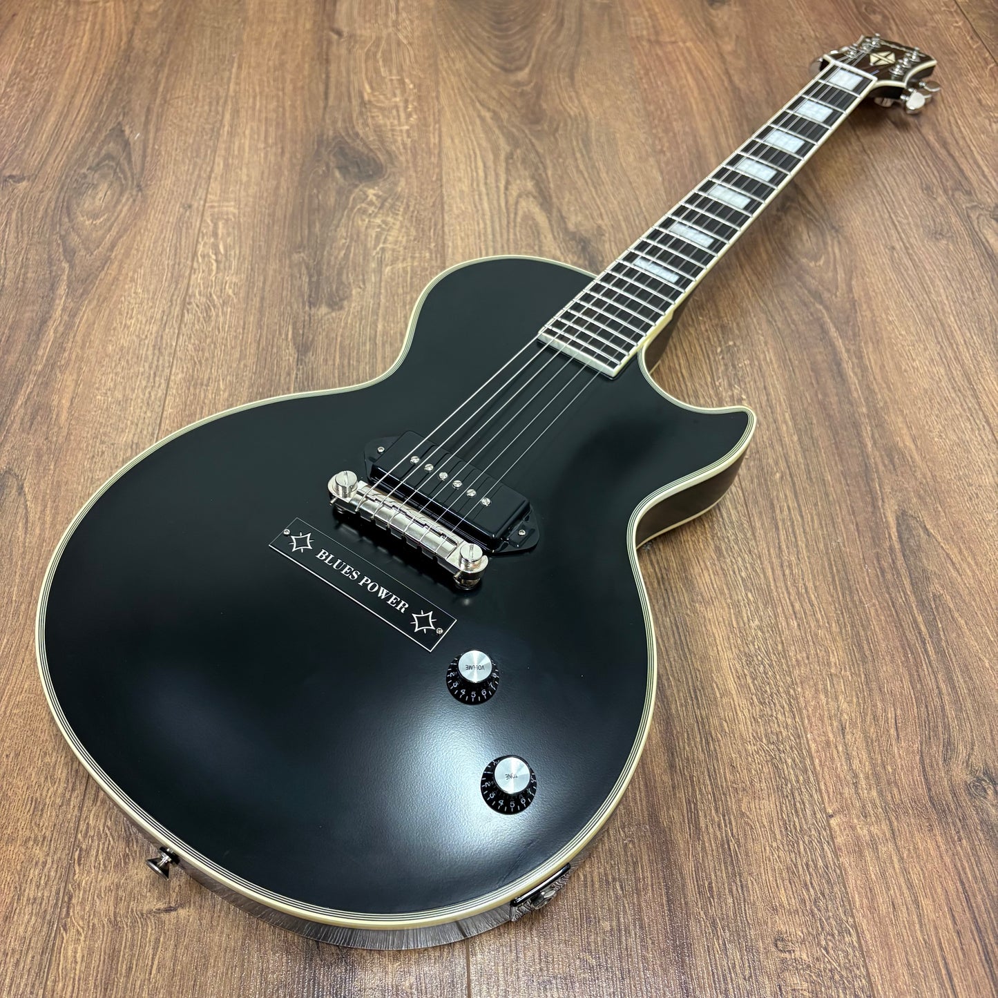 Pre-Owned Epiphone Jared James Nichols Old Glory Les Paul Custom - Black