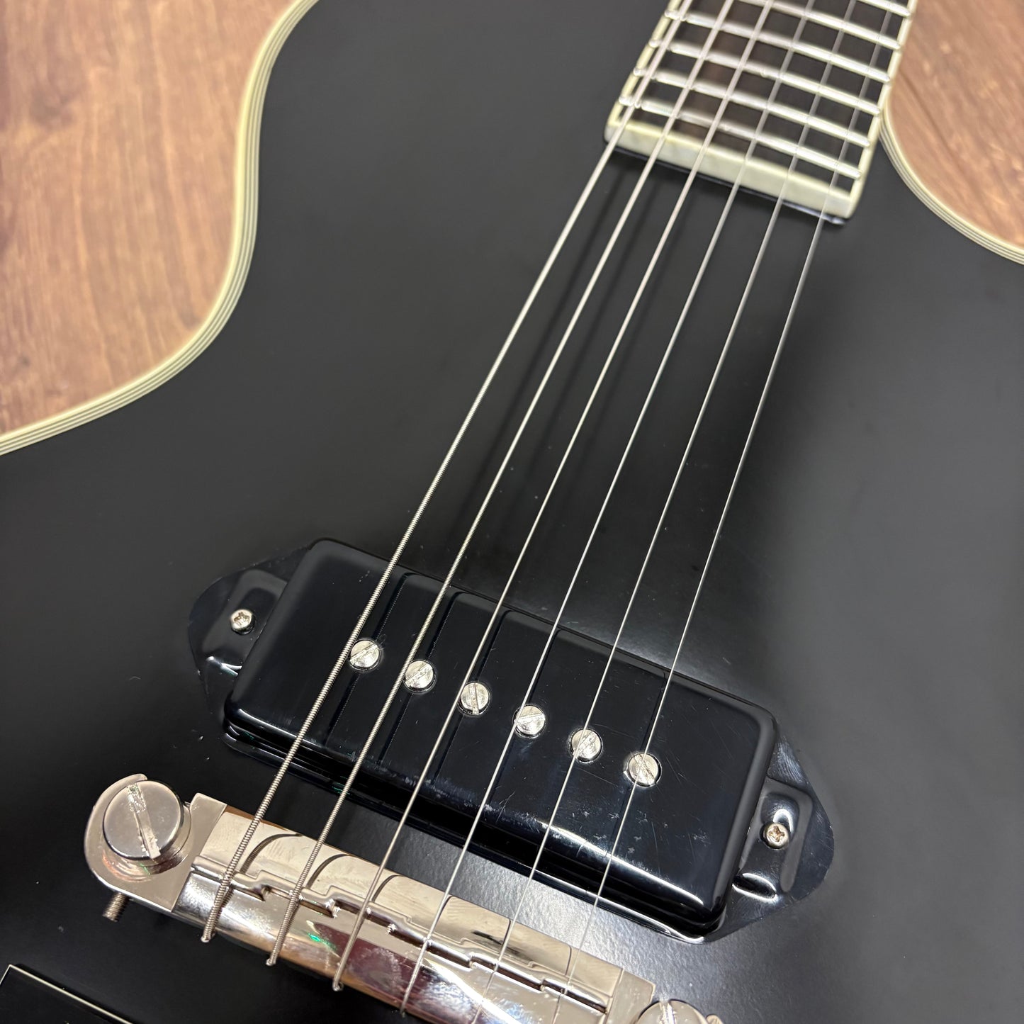 Pre-Owned Epiphone Jared James Nichols Old Glory Les Paul Custom - Black