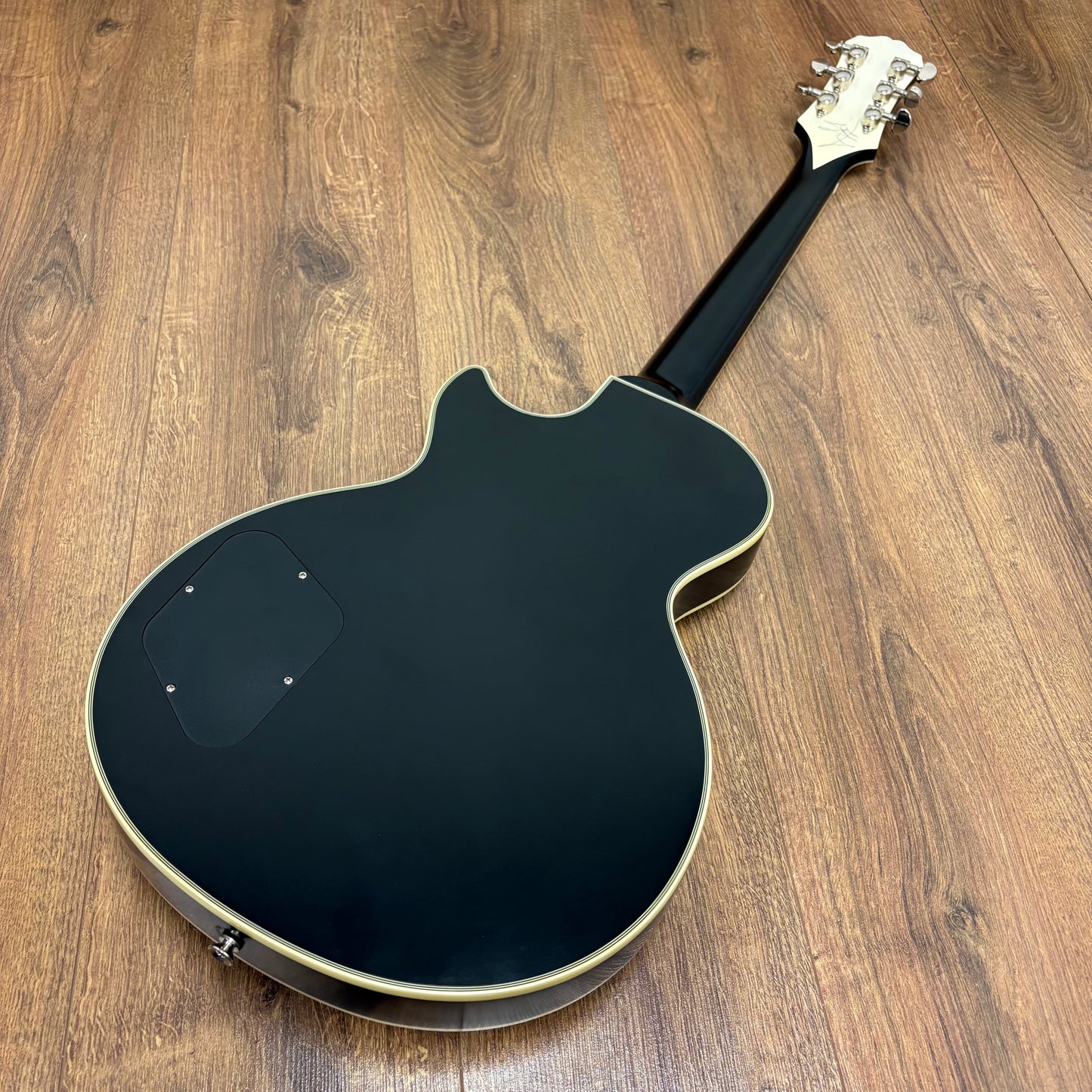 Pre-Owned Epiphone Jared James Nichols Old Glory Les Paul Custom - Black