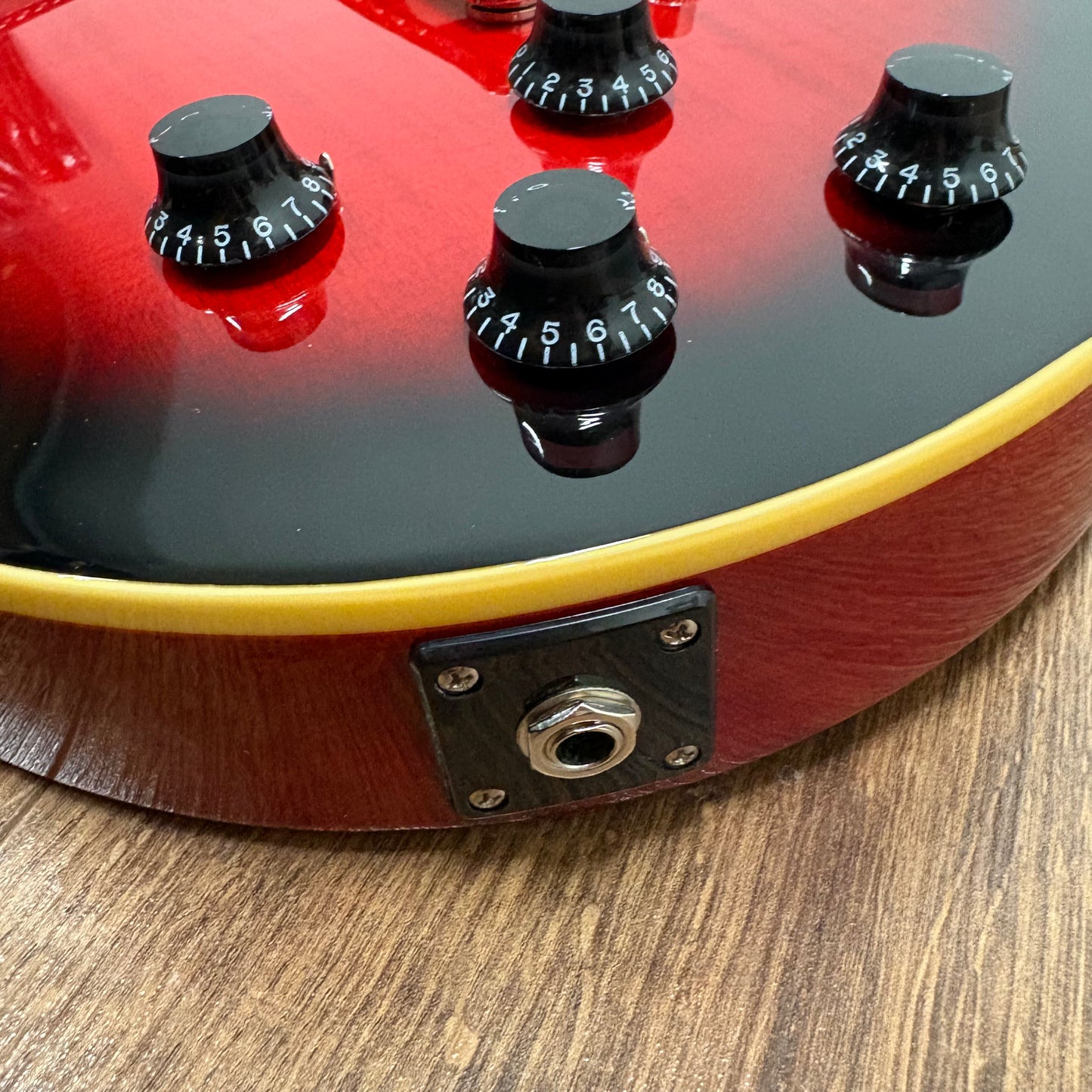 Pre-Owned Epiphone Slash Les Paul Standard - Vermillion Burst