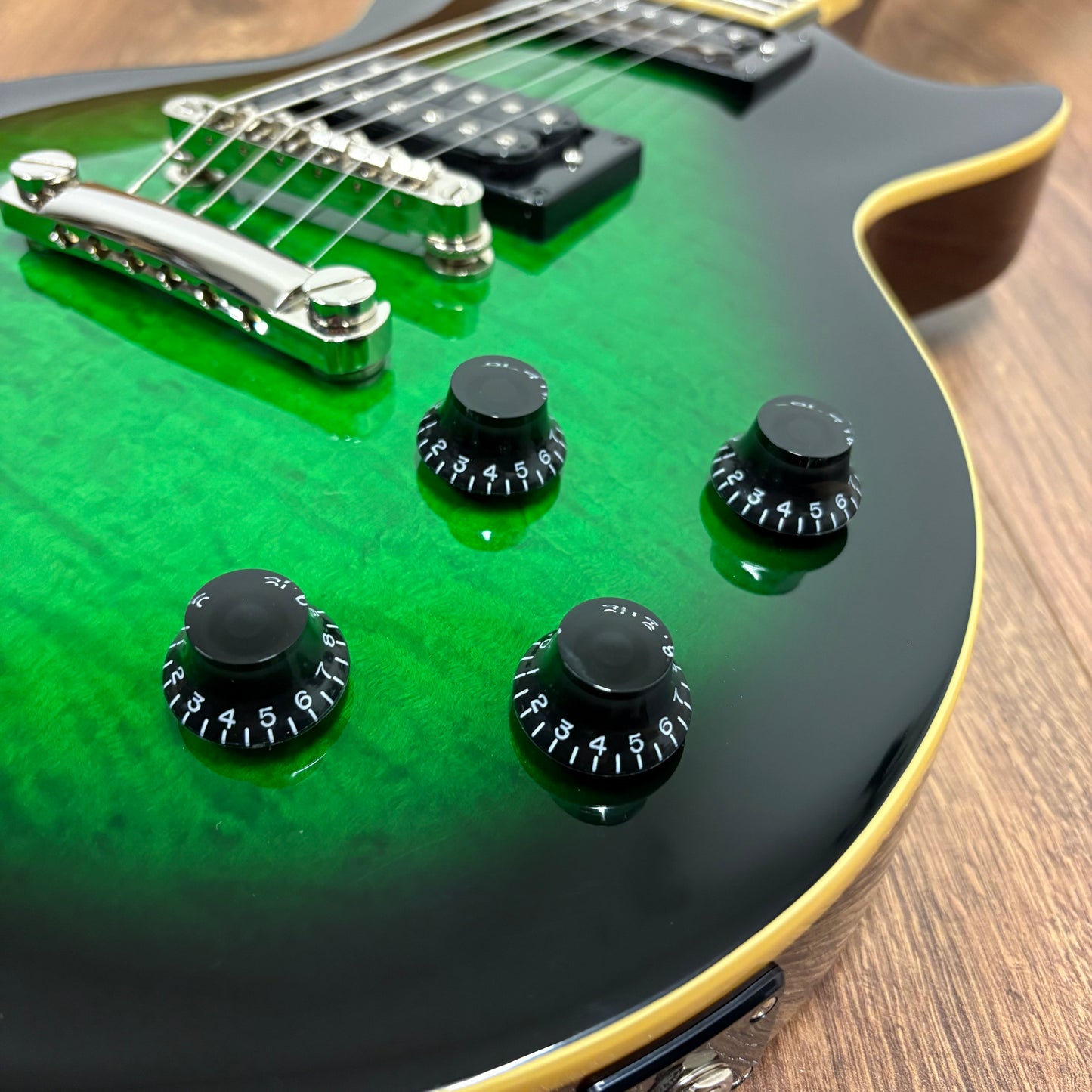 Pre-Owned Epiphone Slash Les Paul Standard - Anaconda Burst