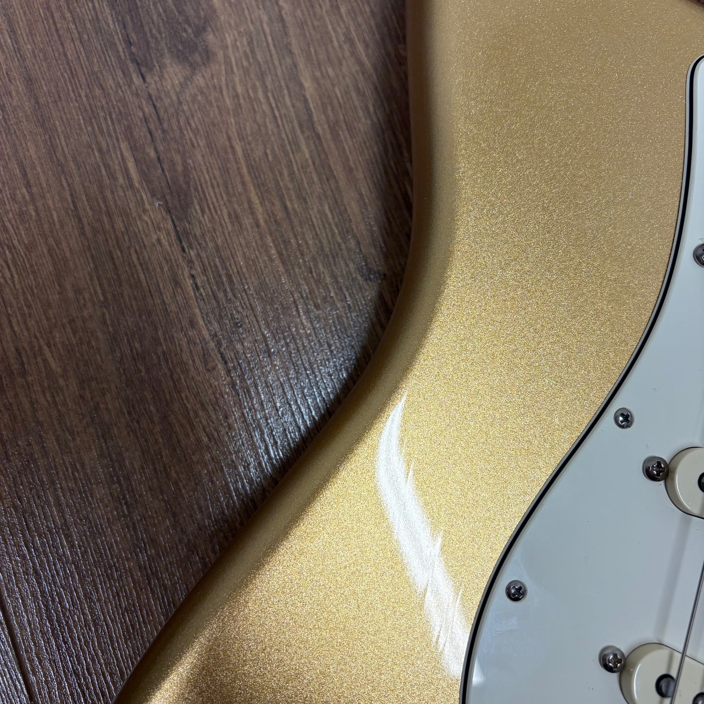 Pre-Owned Fender Limited Edition American Standard Stratocaster - Mystic Aztec Gold - 2014