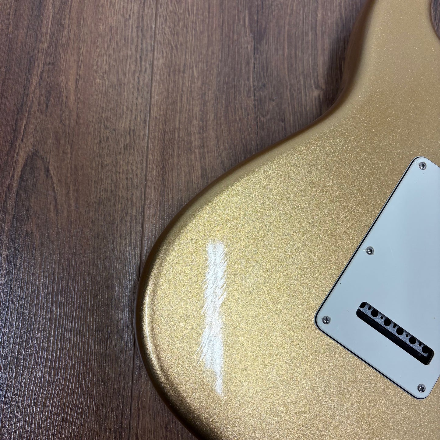 Pre-Owned Fender Limited Edition American Standard Stratocaster - Mystic Aztec Gold - 2014