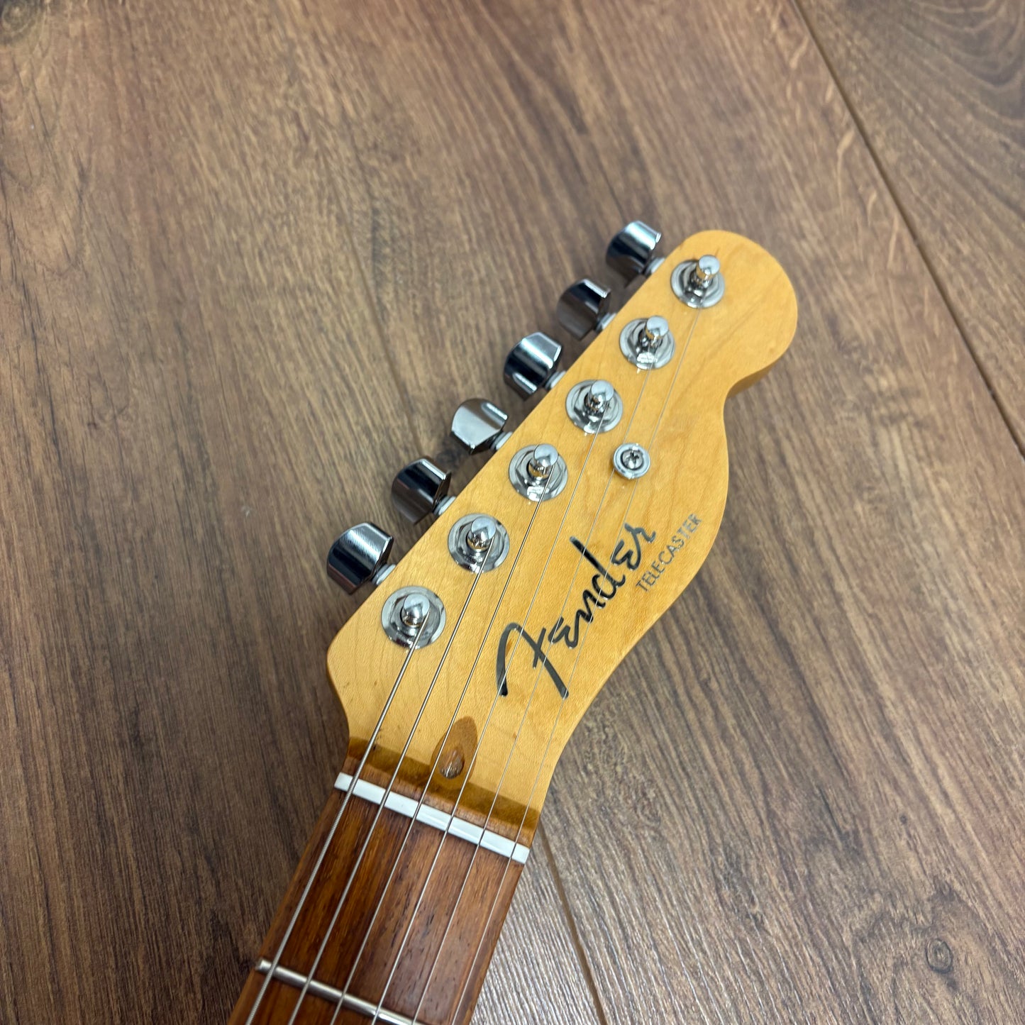 Pre-Owned Fender American Deluxe Telecaster *Modified* - Candy Apple Red - 2014