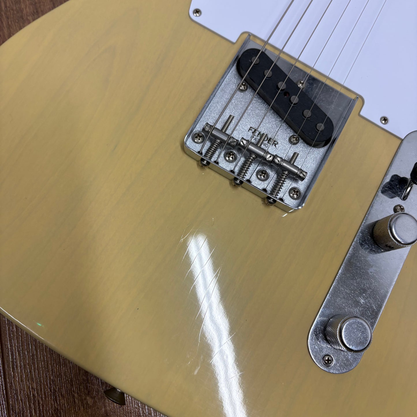 Pre-Owned Fender Vintera II Road Worn '60s Telecaster - Blonde - 2026