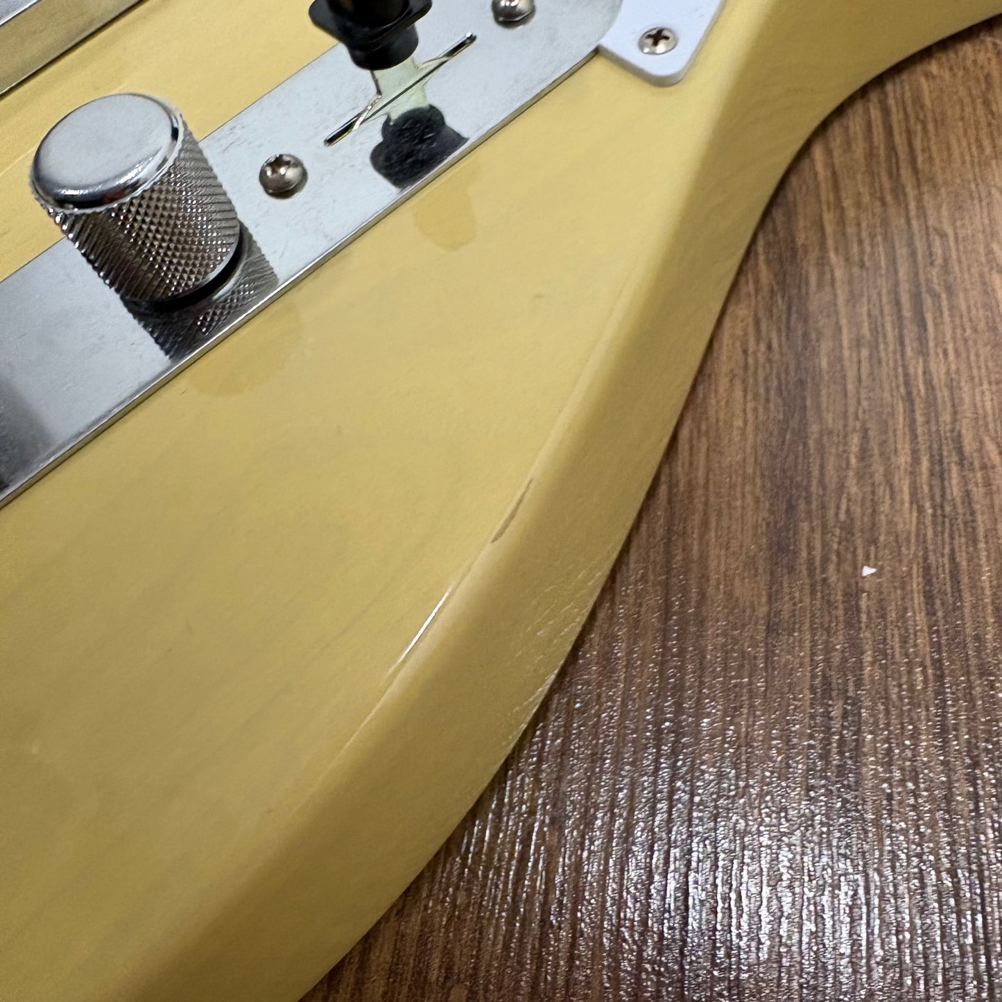 Pre-Owned Fender Vintera II Road Worn '60s Telecaster - Blonde - 2026