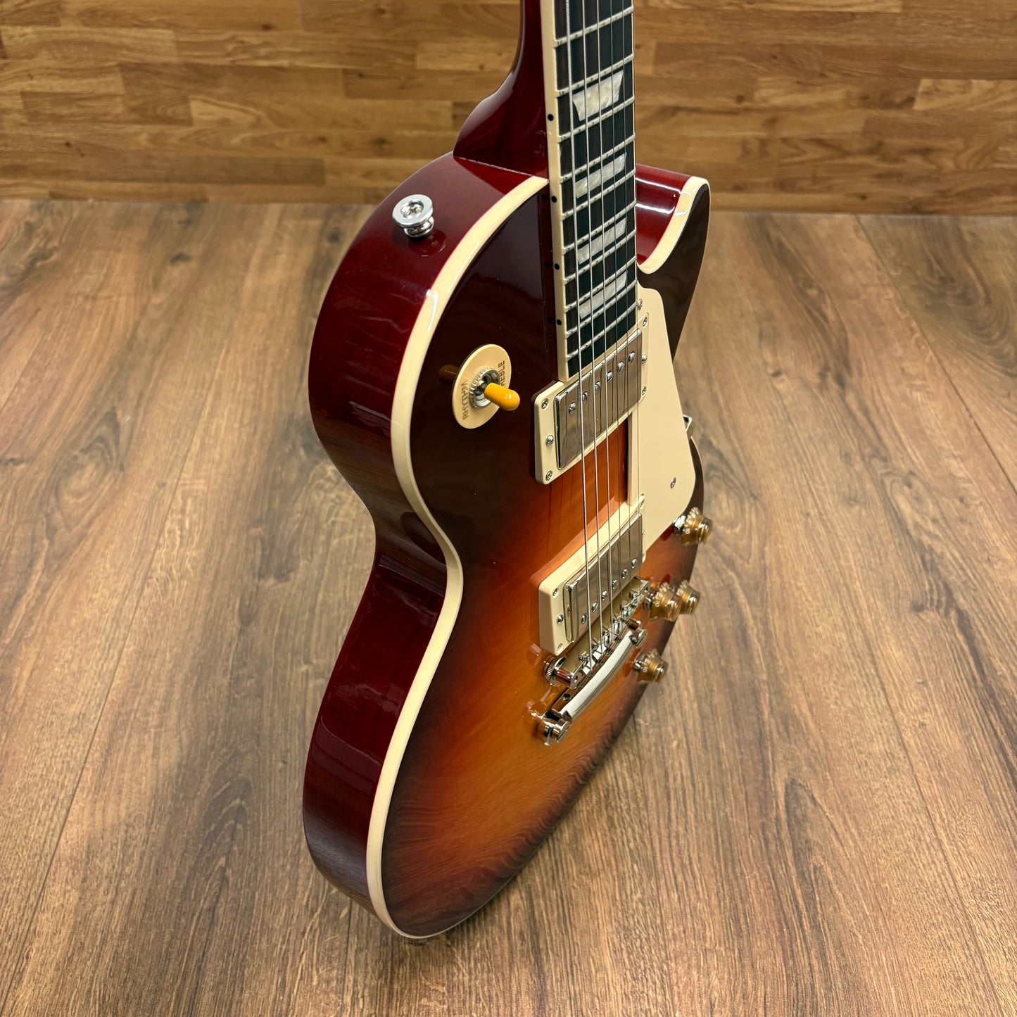 Pre-Owned Gibson Les Paul Standard '50s Figured Top - Heritage Cherry - 2026