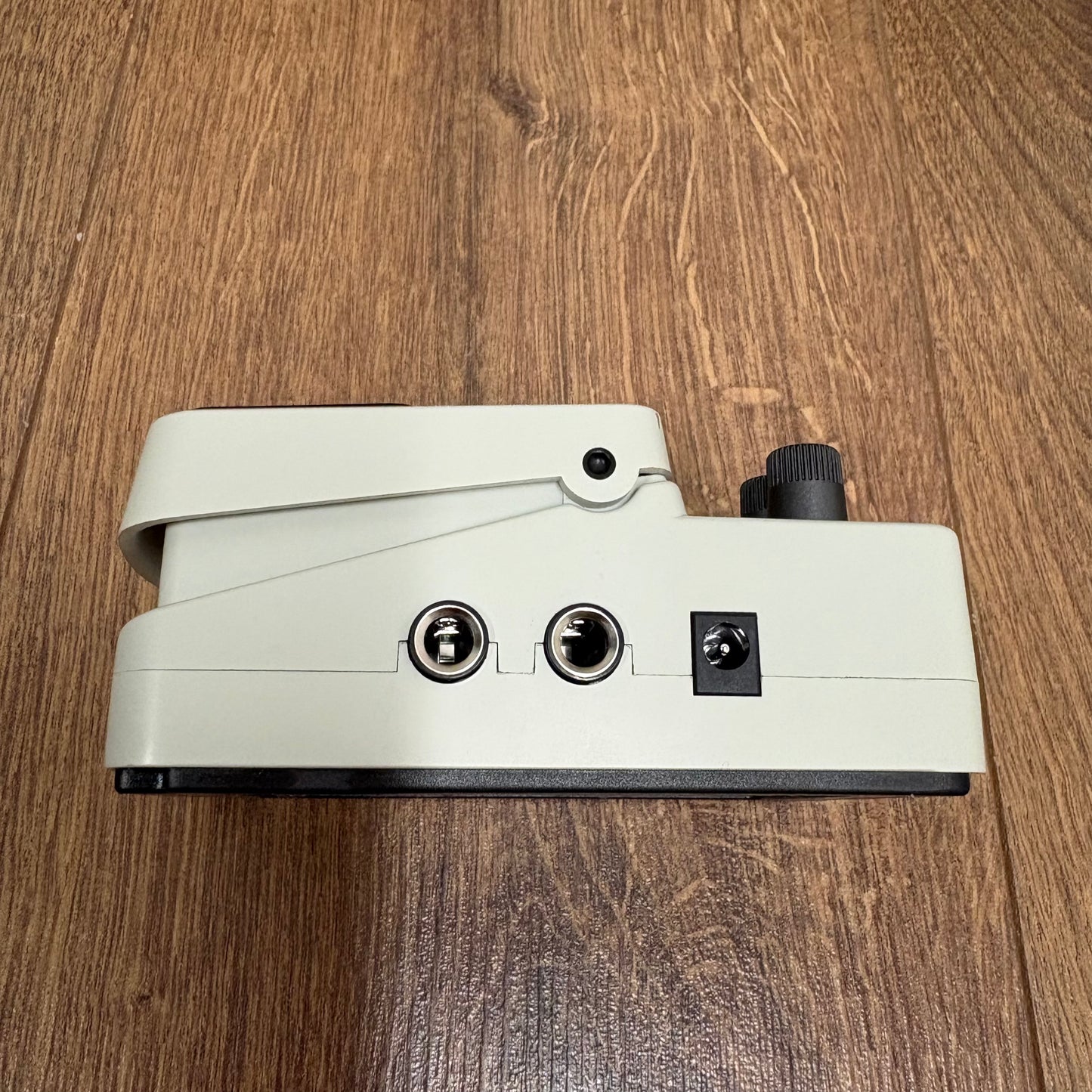 Pre-Owned Behringer NR300 Noise Reduction Pedal