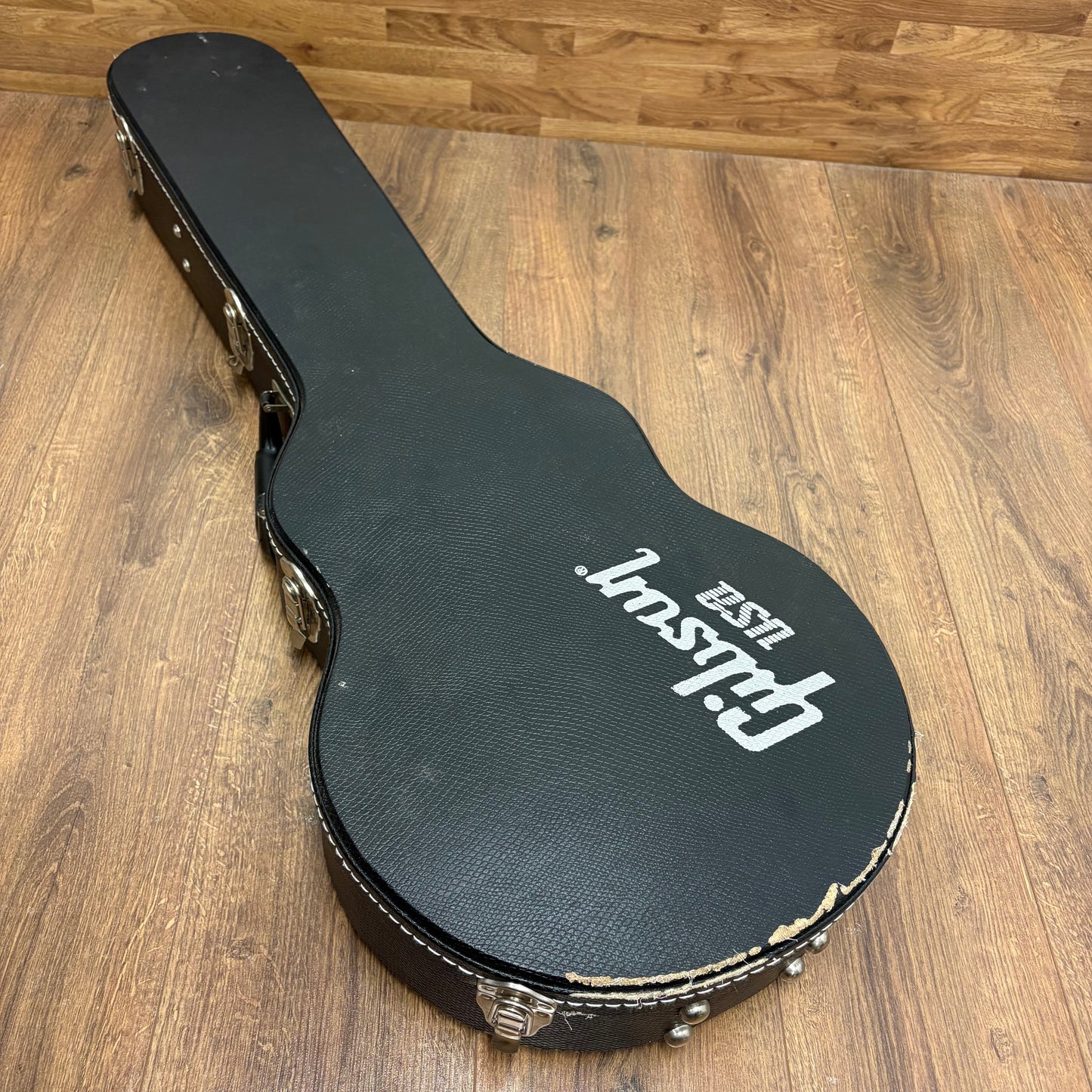 Pre-Owned Gibson Les Paul Classic Plus - Manhattan Midnight - 2011
