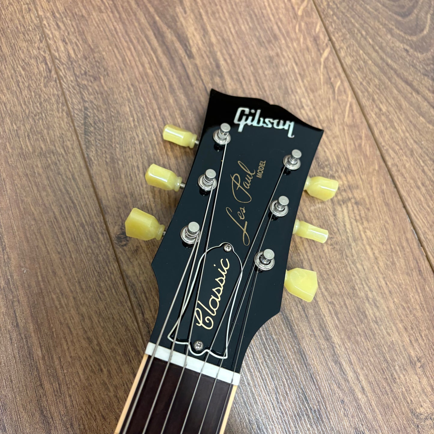 Pre-Owned Gibson Les Paul Classic Plus - Manhattan Midnight - 2011