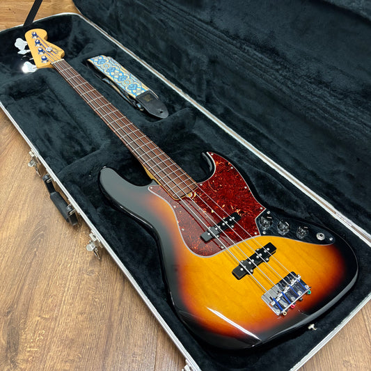 Pre-Owned Fender Standard Fretless Jazz Bass - Sunburst