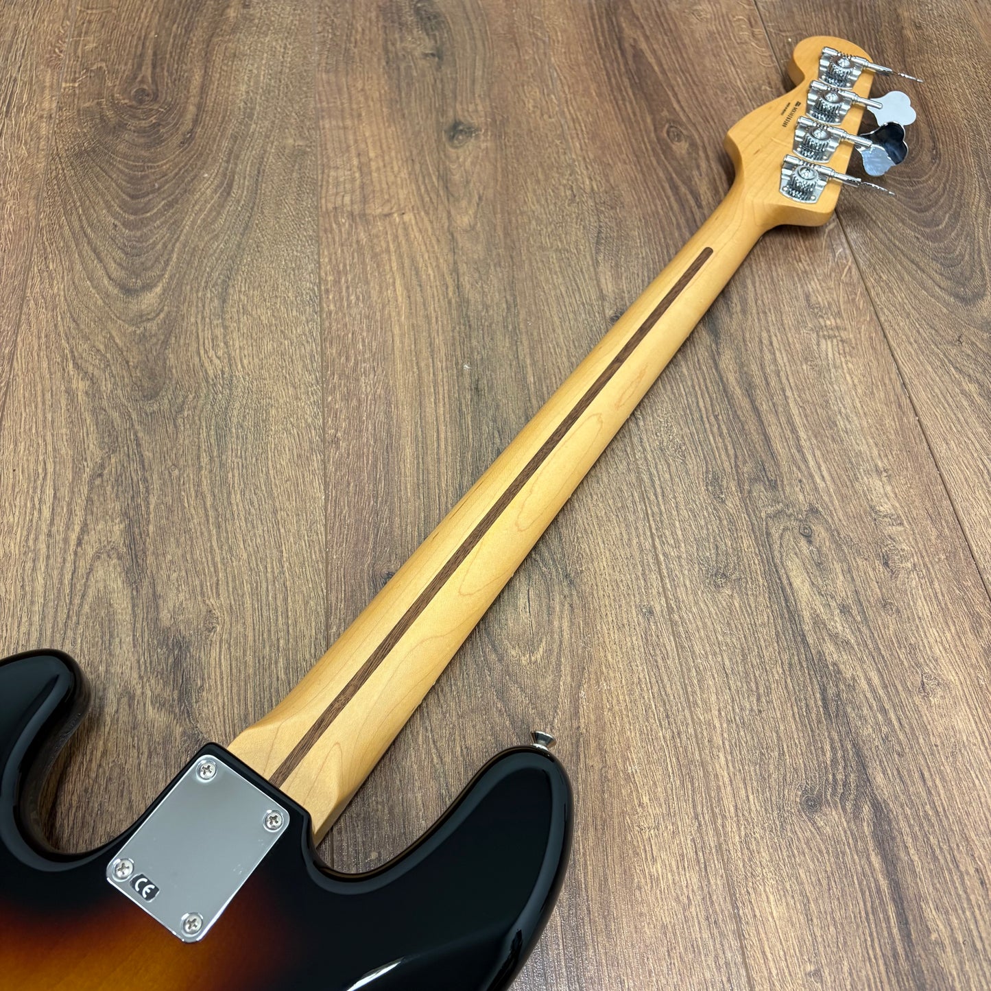 Pre-Owned Fender Standard Fretless Jazz Bass - Sunburst