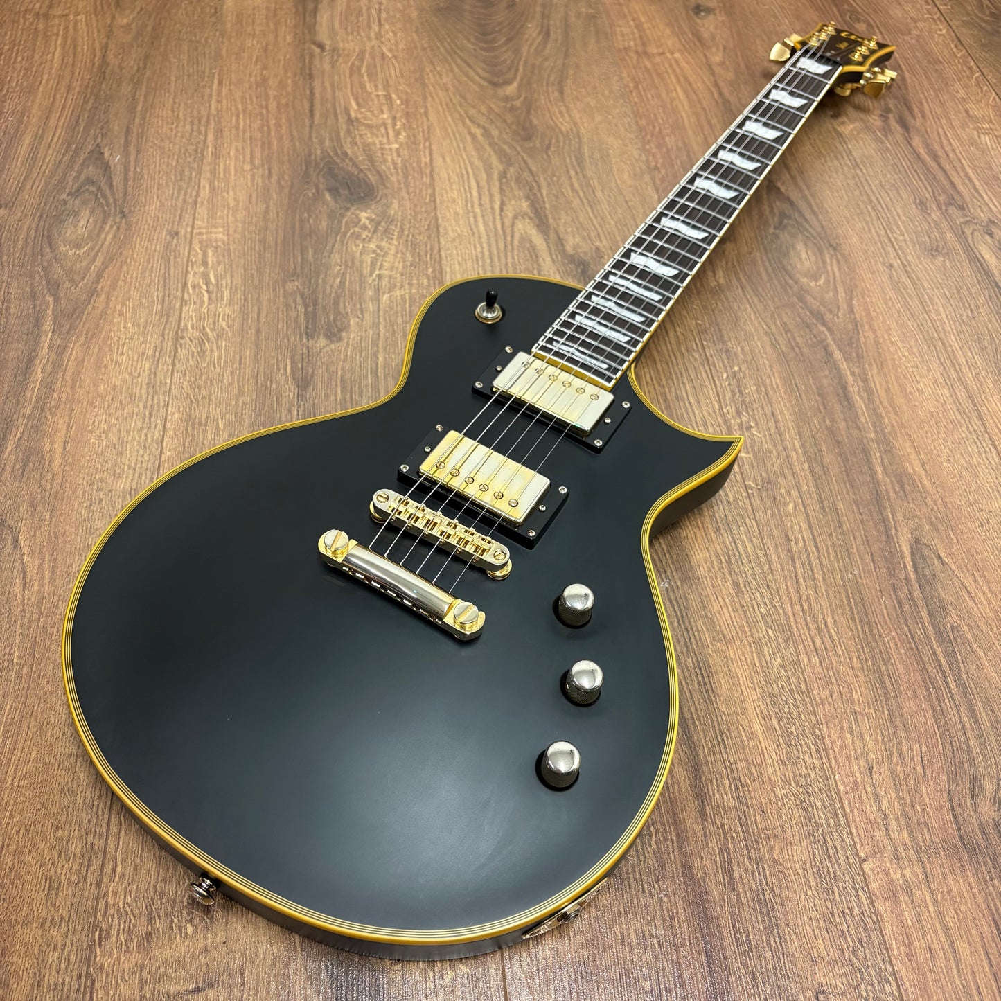 Pre-Owned ESP LTD EC-1000 Seymour Duncan - Vintage Black