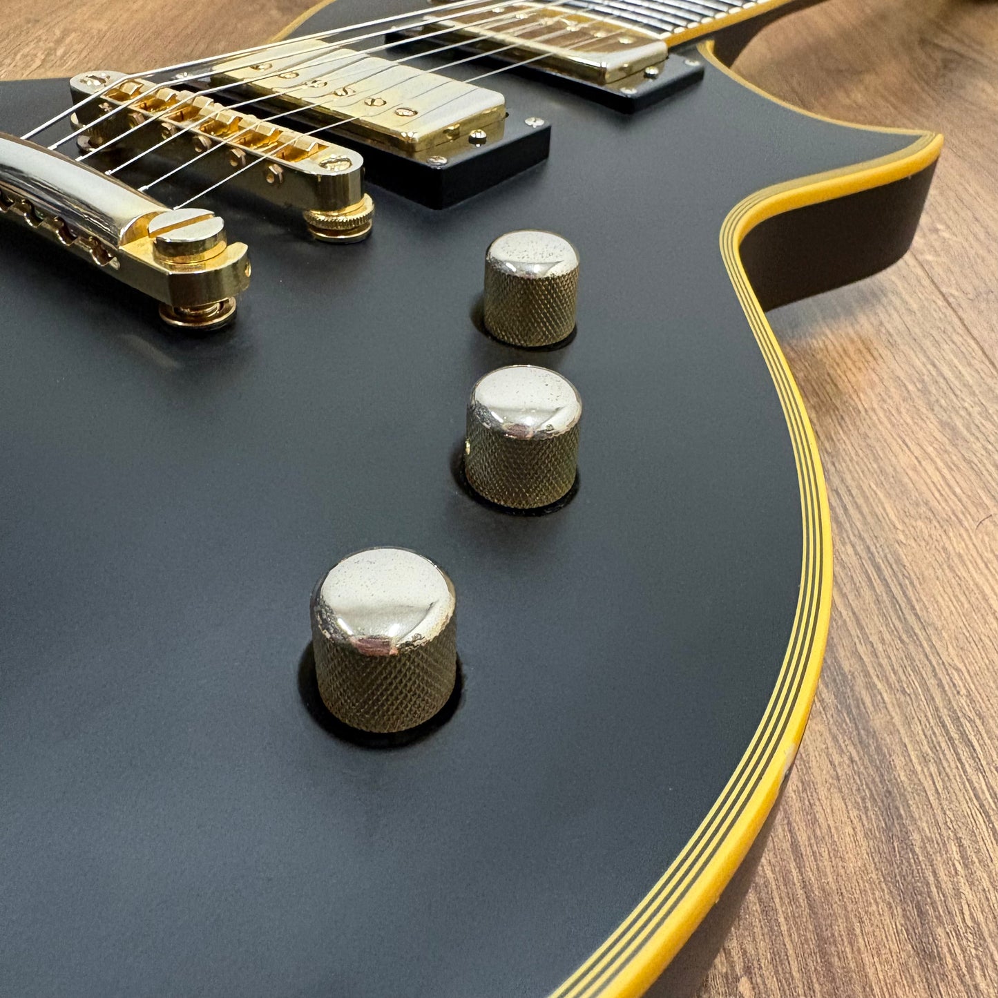 Pre-Owned ESP LTD EC-1000 Seymour Duncan - Vintage Black