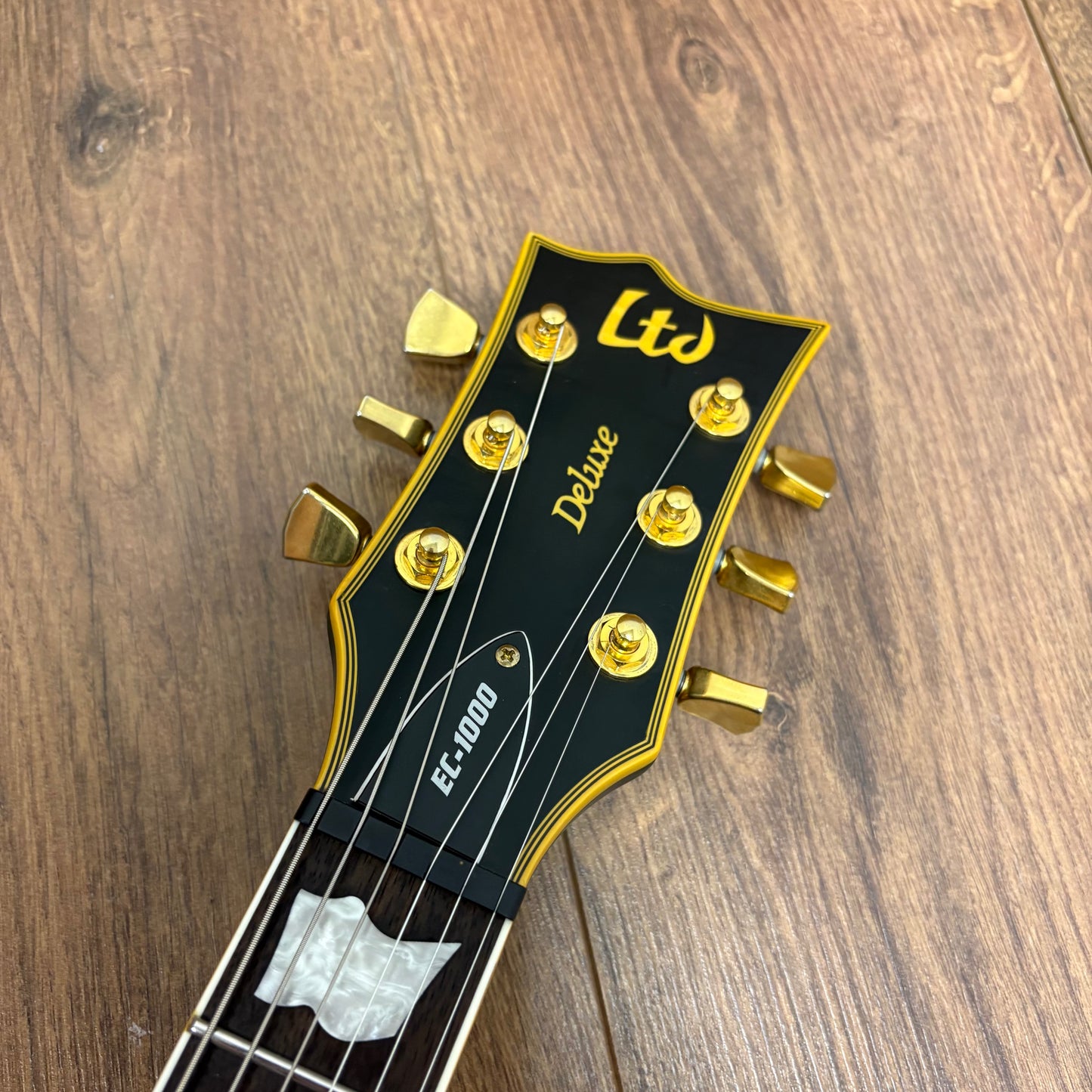 Pre-Owned ESP LTD EC-1000 Seymour Duncan - Vintage Black