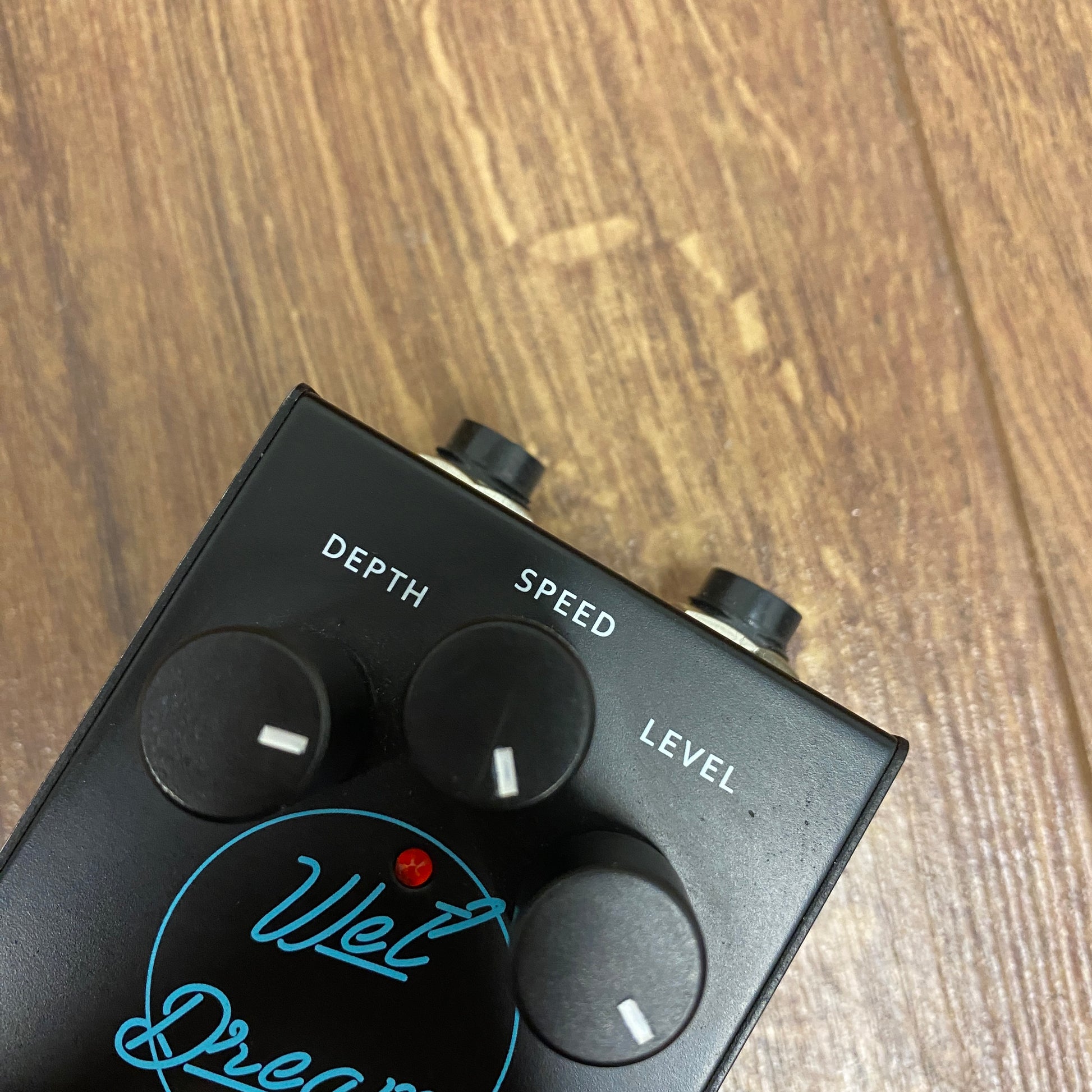 Pre-Owned DeadBeat Sound Wet Dreams Analog Chorus Pedal