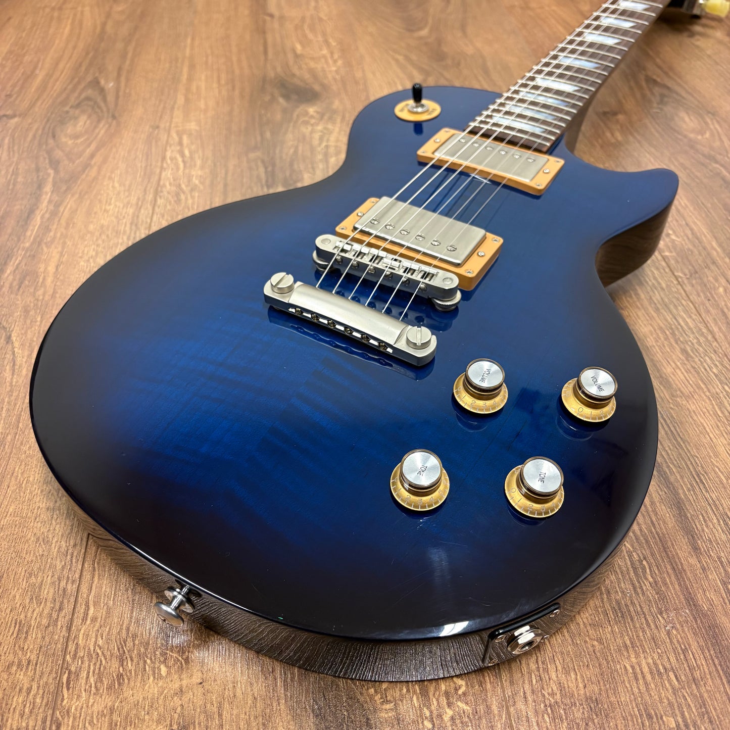 Pre-Owned Gibson Les Paul Studio - Manhattan Midnight - 2015