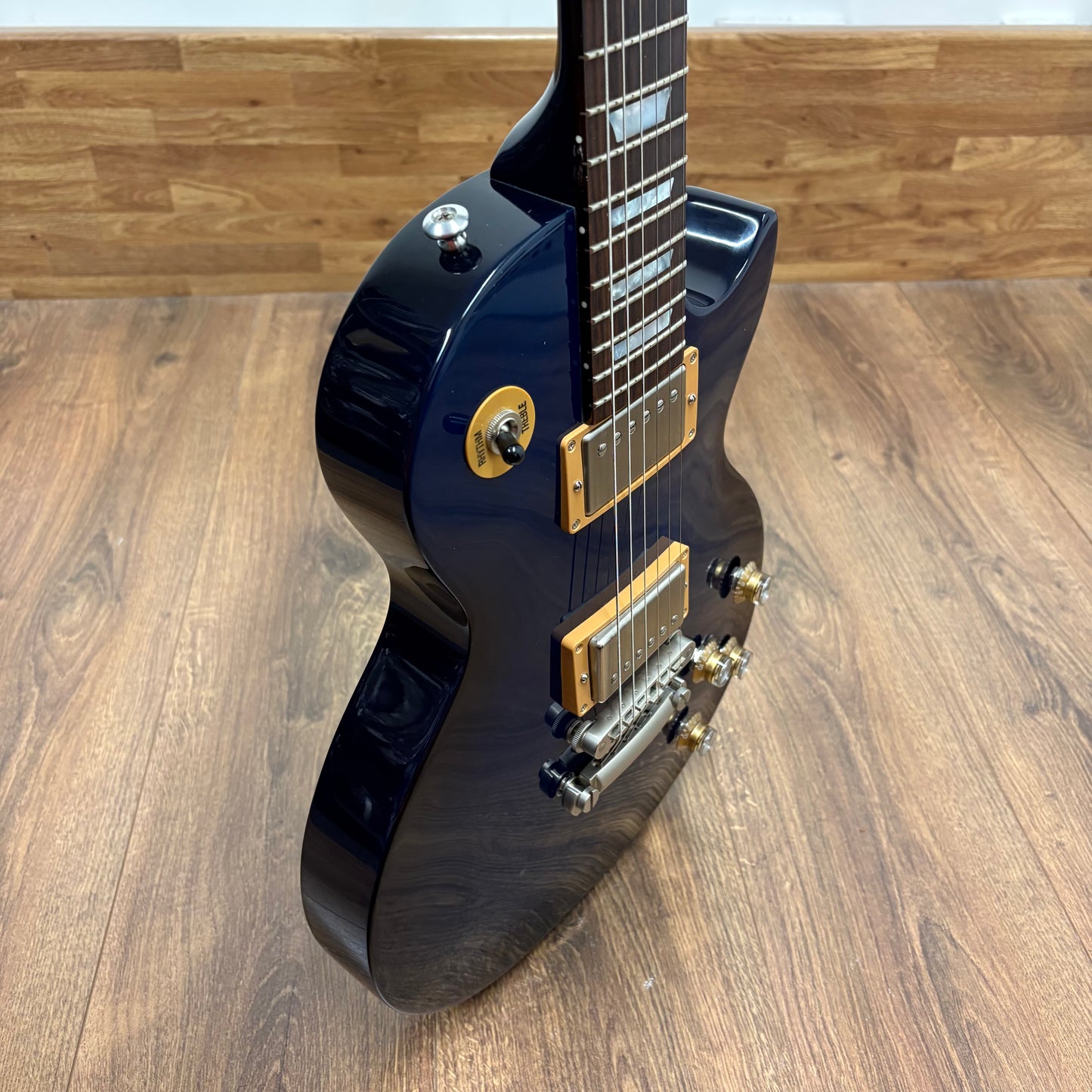 Pre-Owned Gibson Les Paul Studio - Manhattan Midnight - 2015