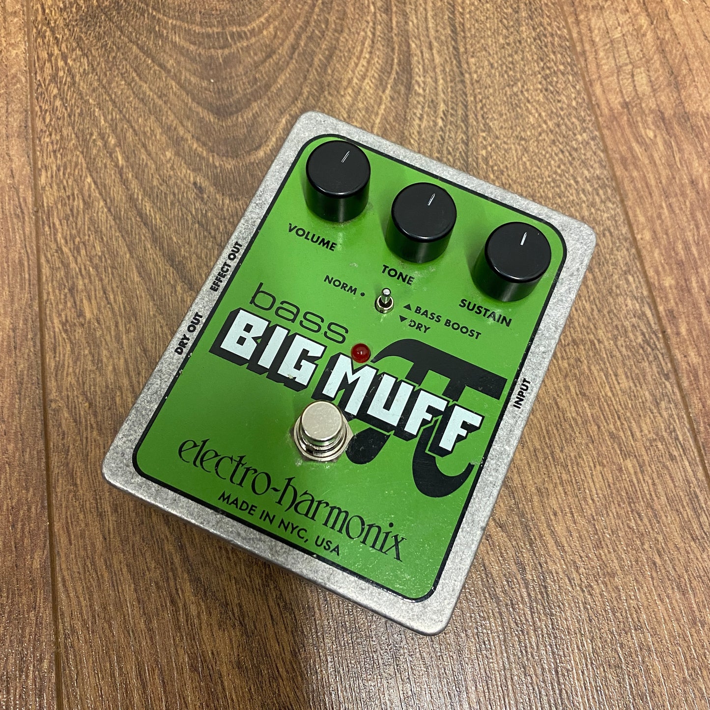 Pre-Owned Electro-Harmonix Bass Big Muff Fuzz Pedal