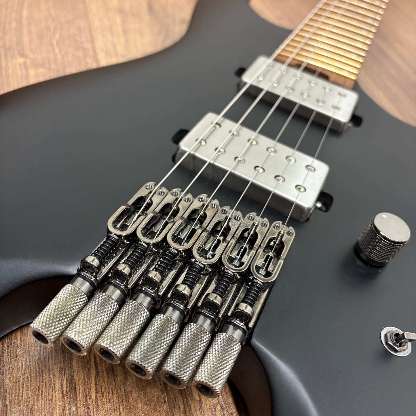 Pre-Owned Ibanez QX52-BKF Headless Guitar - Black Flat
