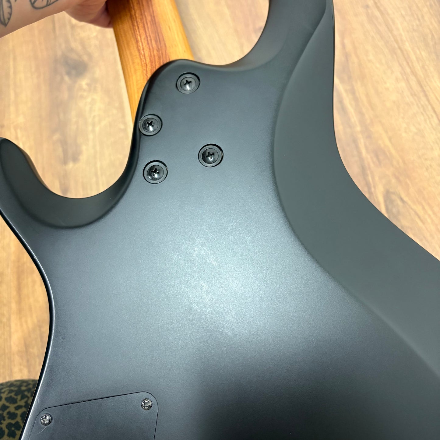 Pre-Owned Ibanez QX52-BKF Headless Guitar - Black Flat