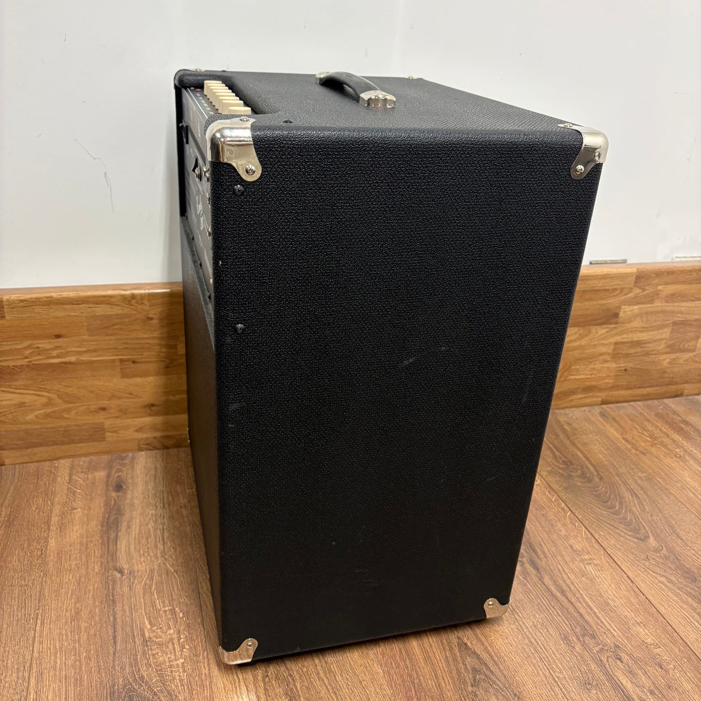 Pre-Owned Fender Rumble 200 Bass Amp
