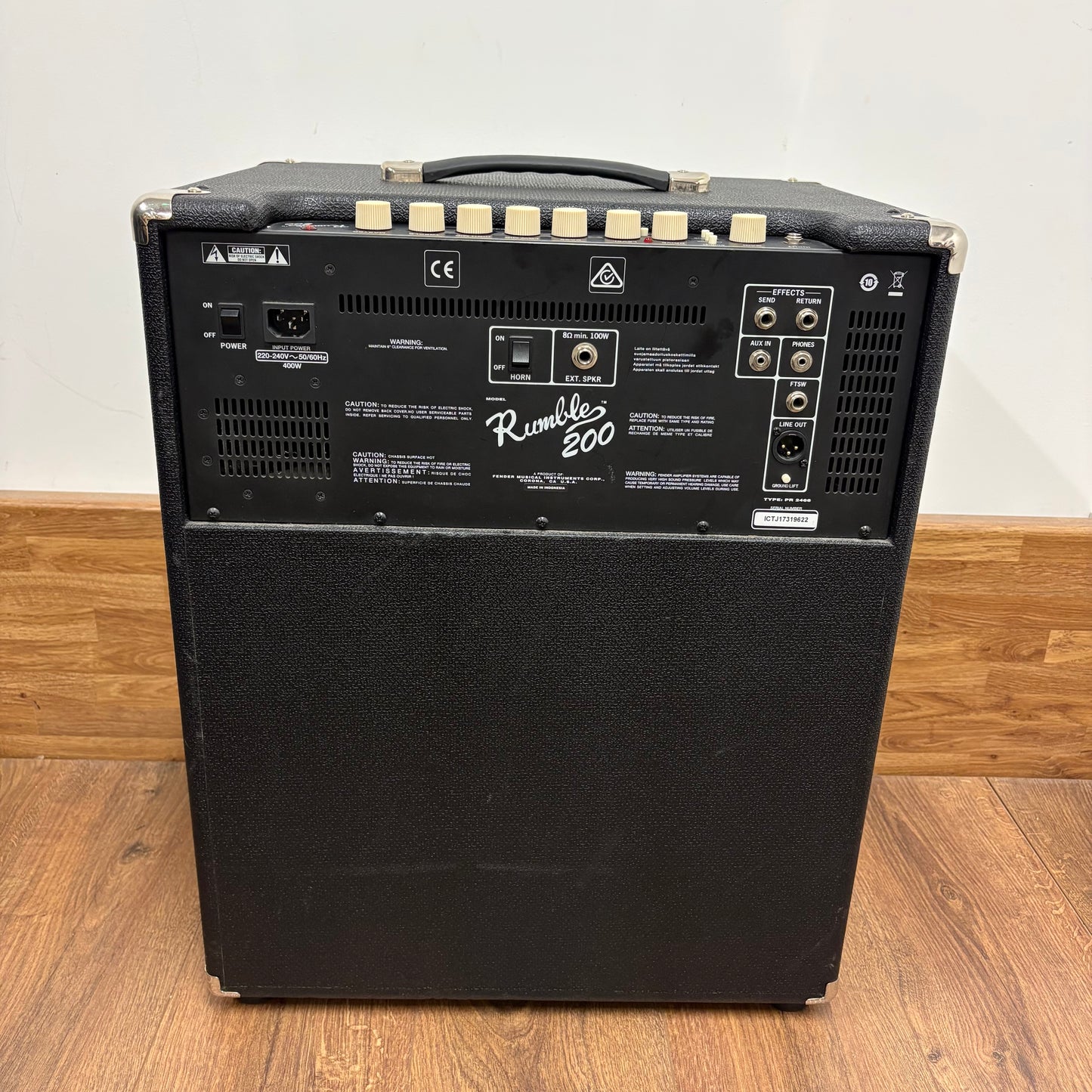 Pre-Owned Fender Rumble 200 Bass Amp