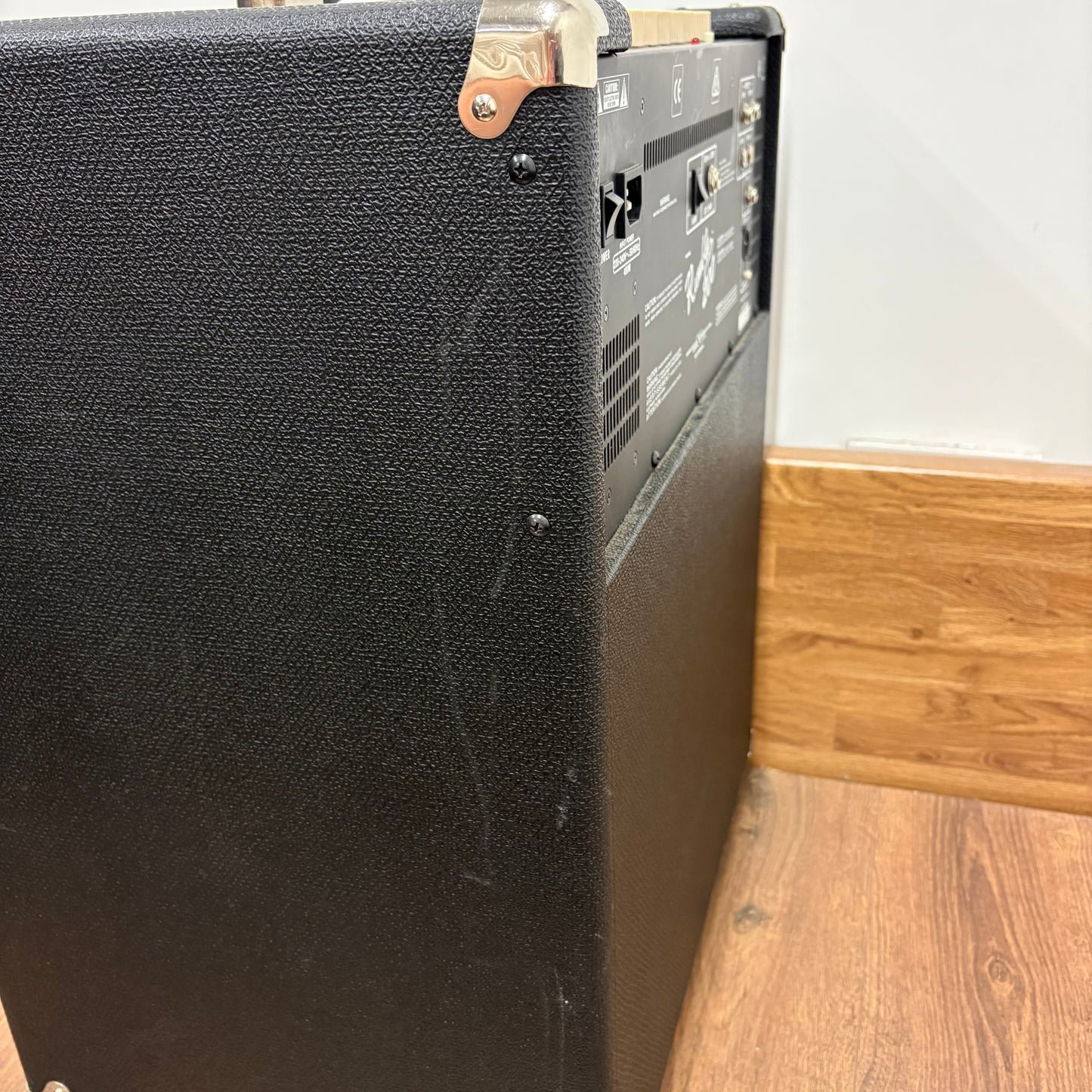 Pre-Owned Fender Rumble 200 Bass Amp