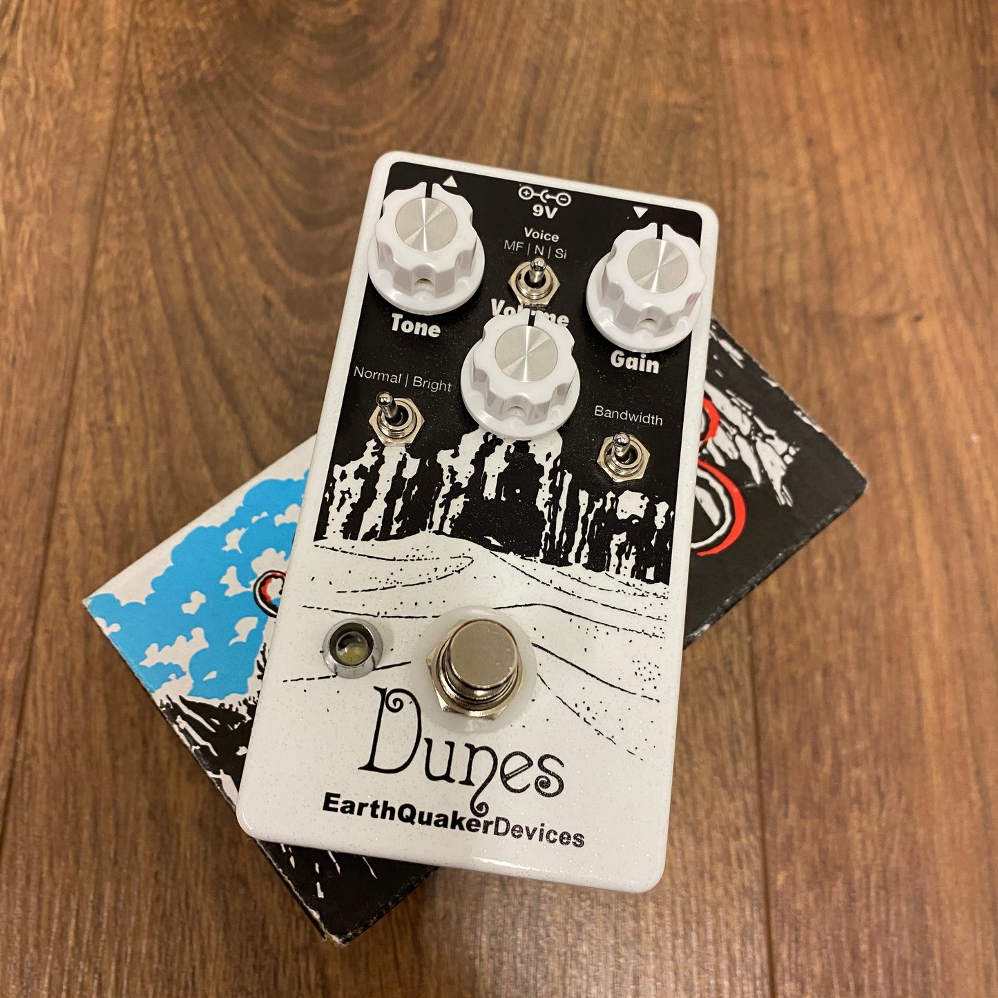 Pre-Owned EarthQuaker Devices Dunes Overdrive Pedal