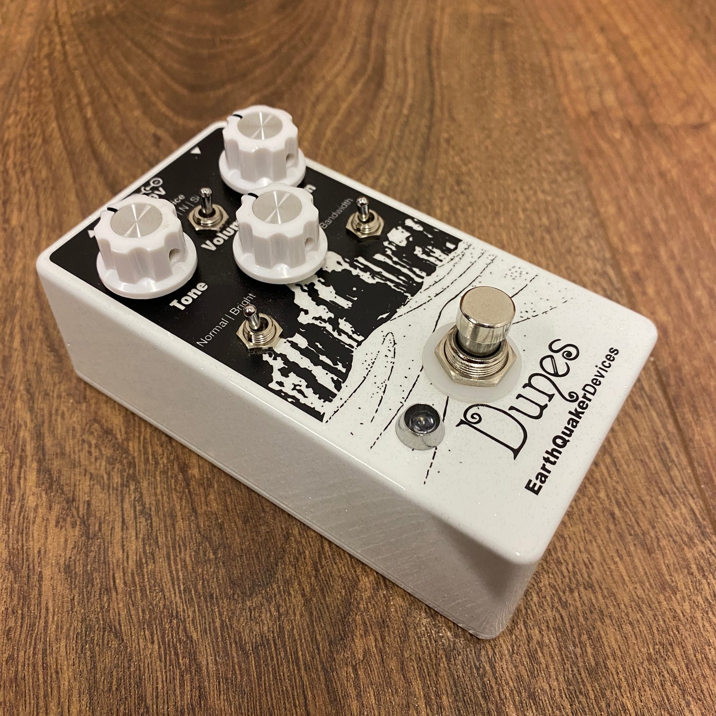 Pre-Owned EarthQuaker Devices Dunes Overdrive Pedal