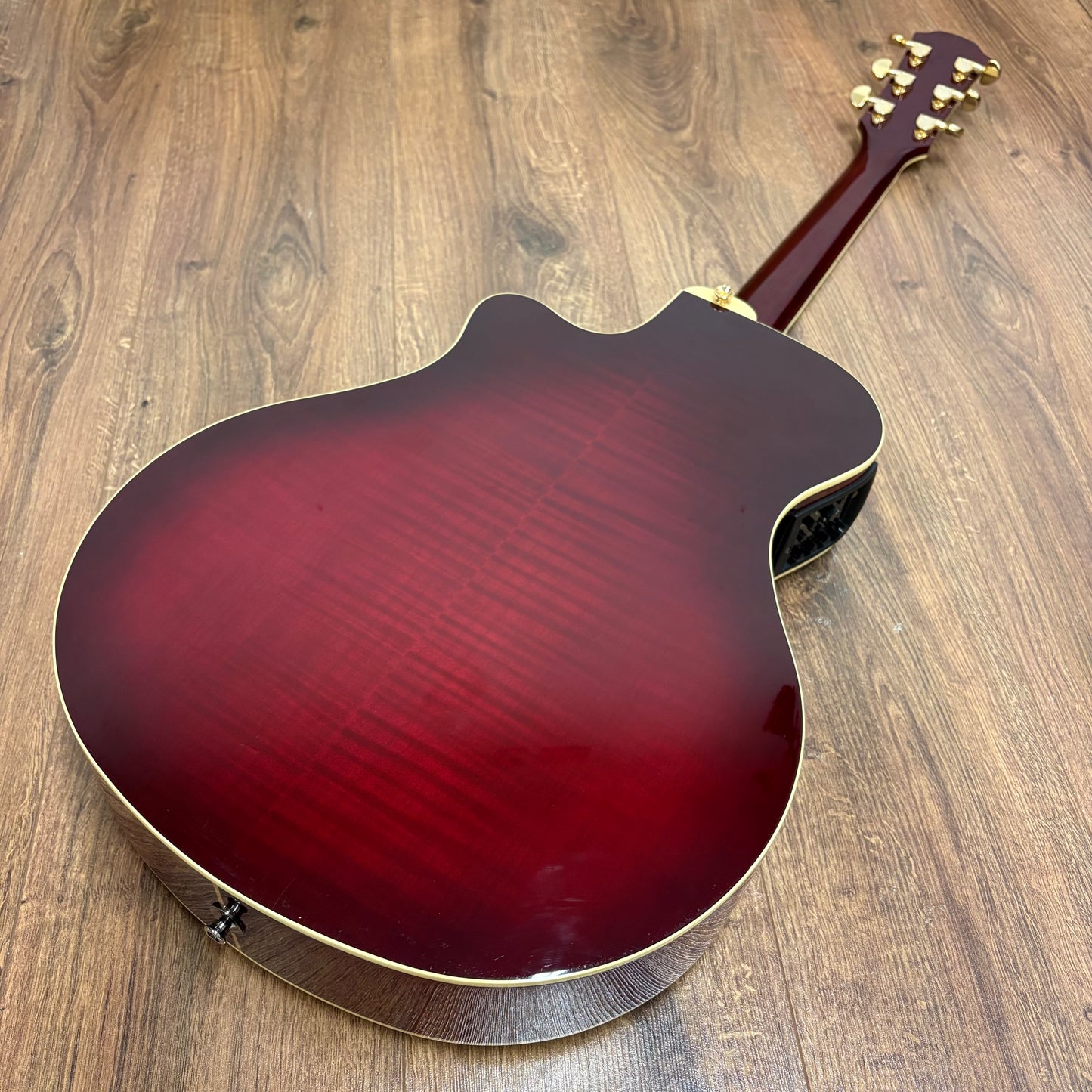 Pre-Owned Yamaha APX1000 Electro-Acoustic w/ Gator Hard Case - Crimson Red Burst