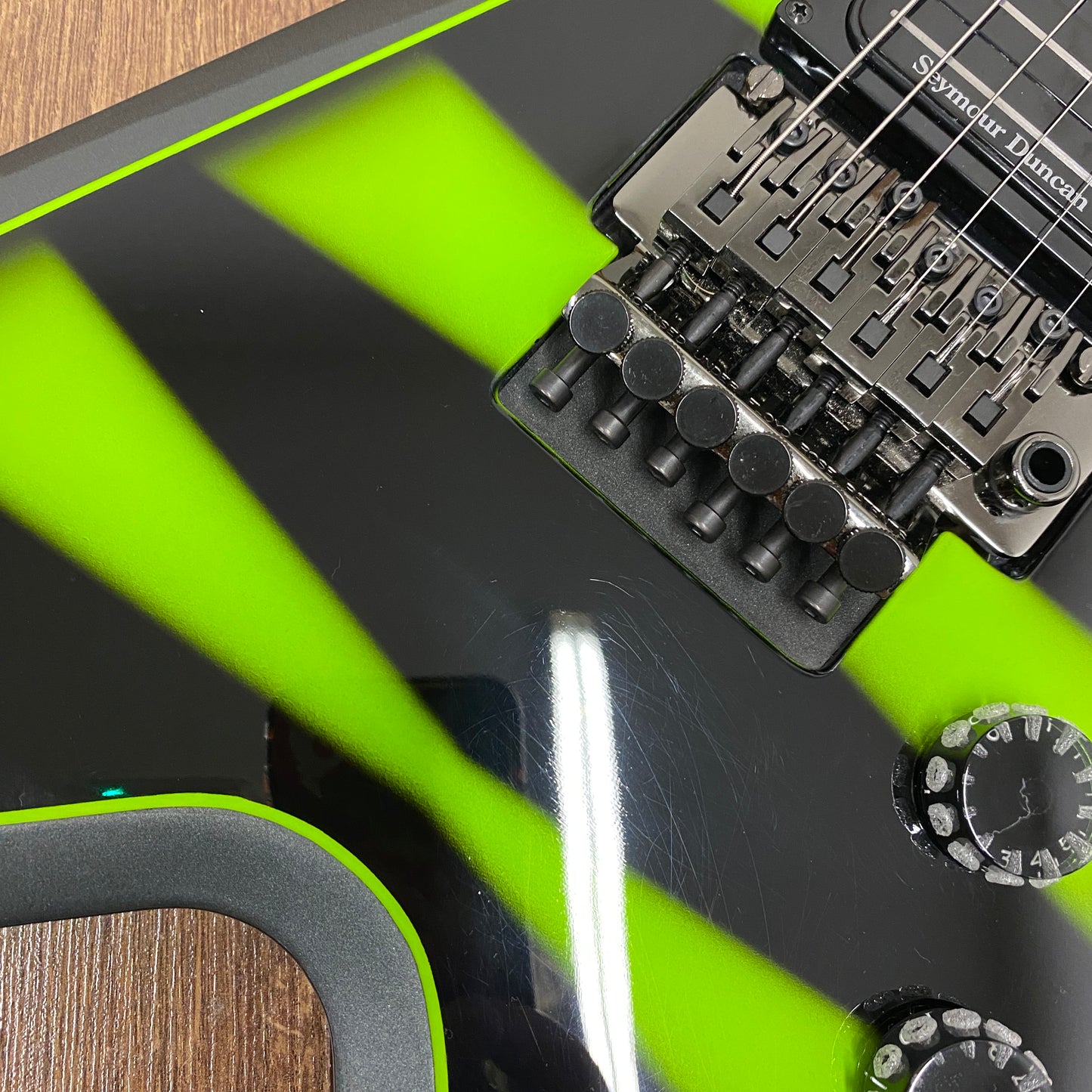 Pre-Owned Dean Dime Razorback - Bumblebee Slime