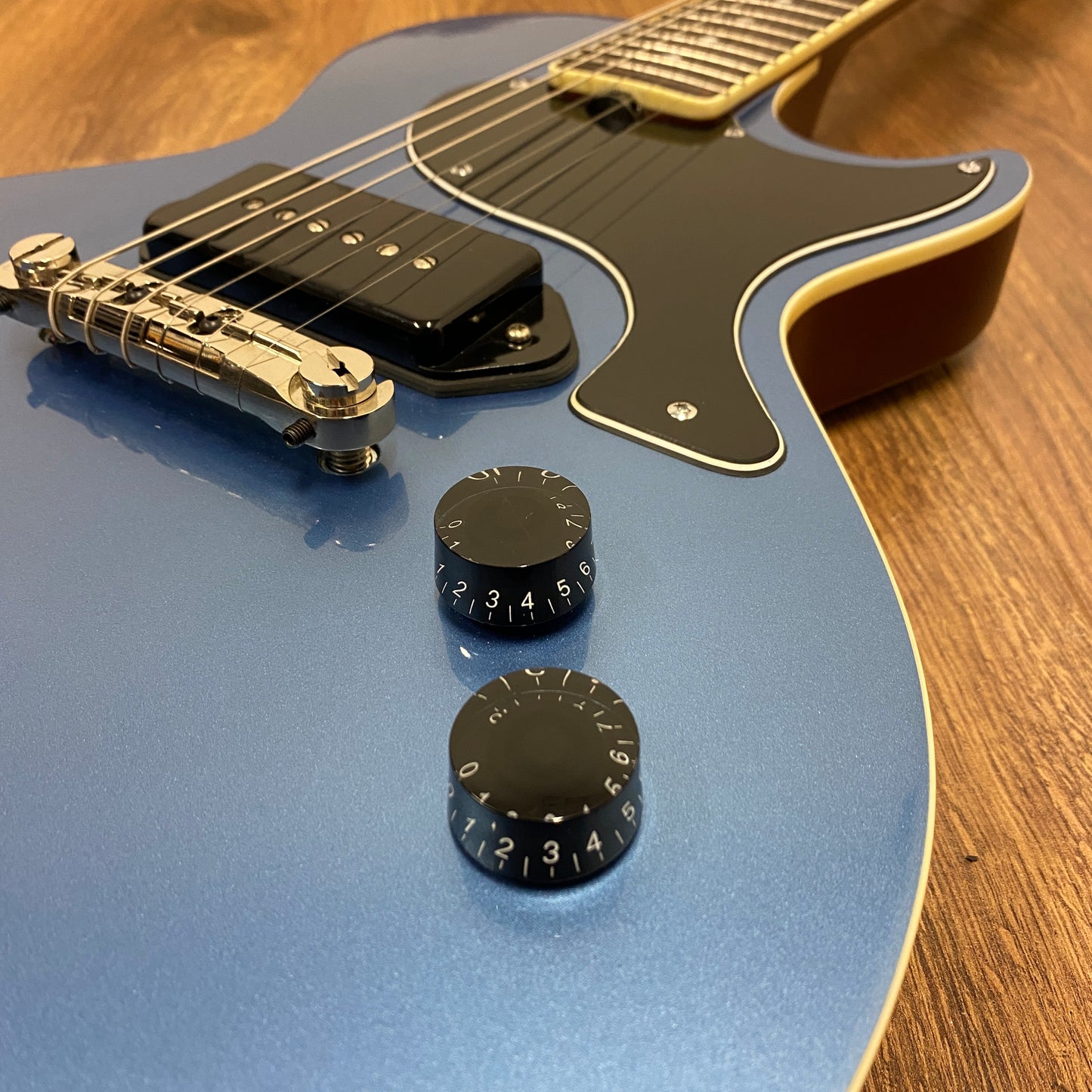 Pre-Owned Gordon Smith GS1000 60 - Pelham Blue - 2019