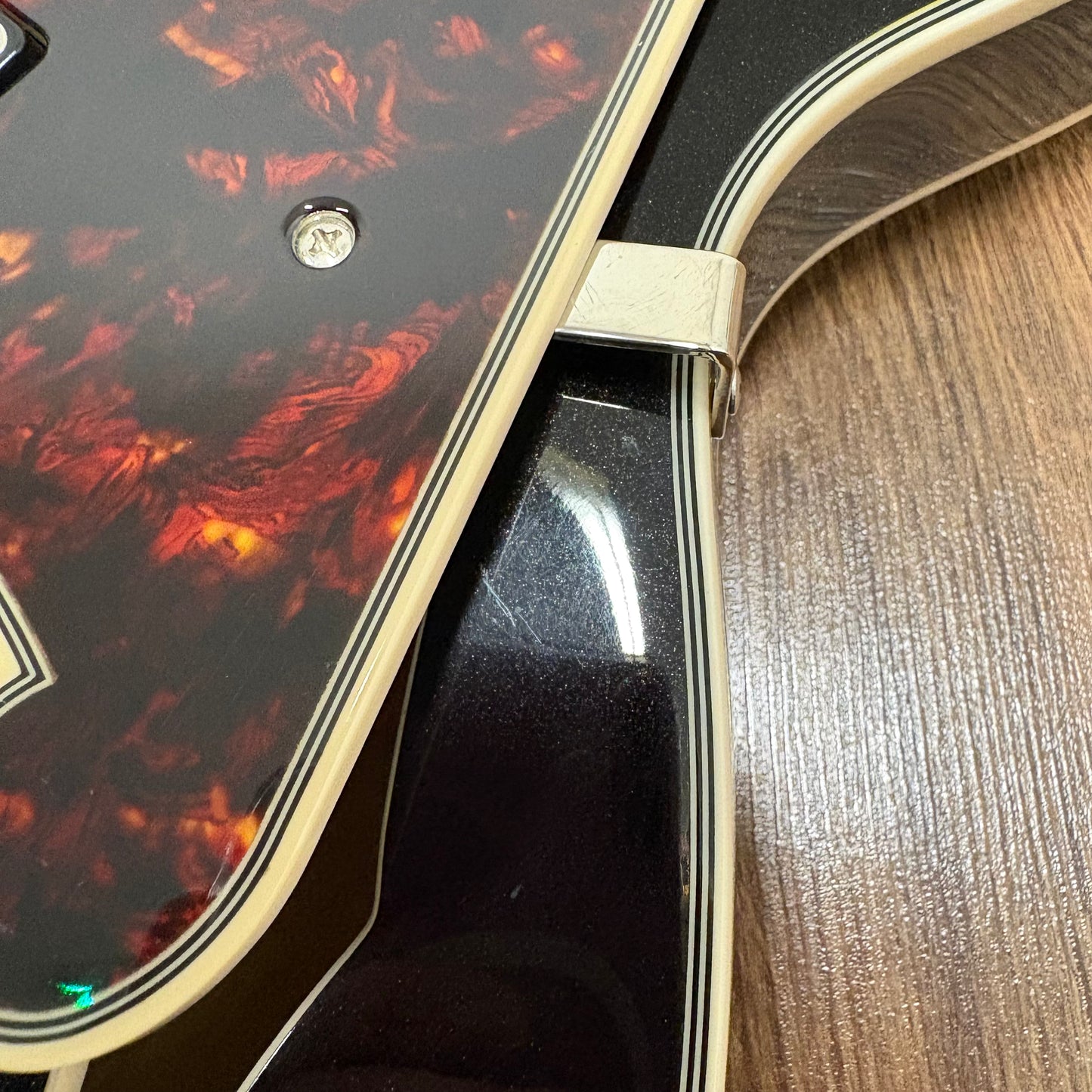 Pre-Owned D'Angelico Premier SS Single Cutaway - Black Flake
