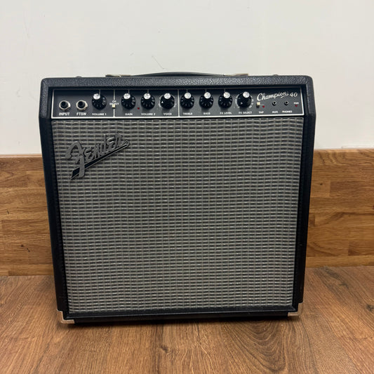 Pre-Owned Fender Champion 40 Combo Amp