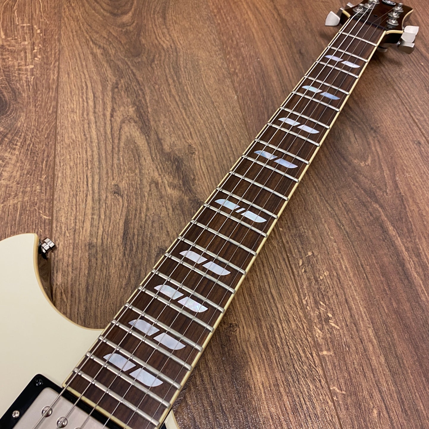 Pre-Owned Yamaha Revstar RS720BX - Vintage White