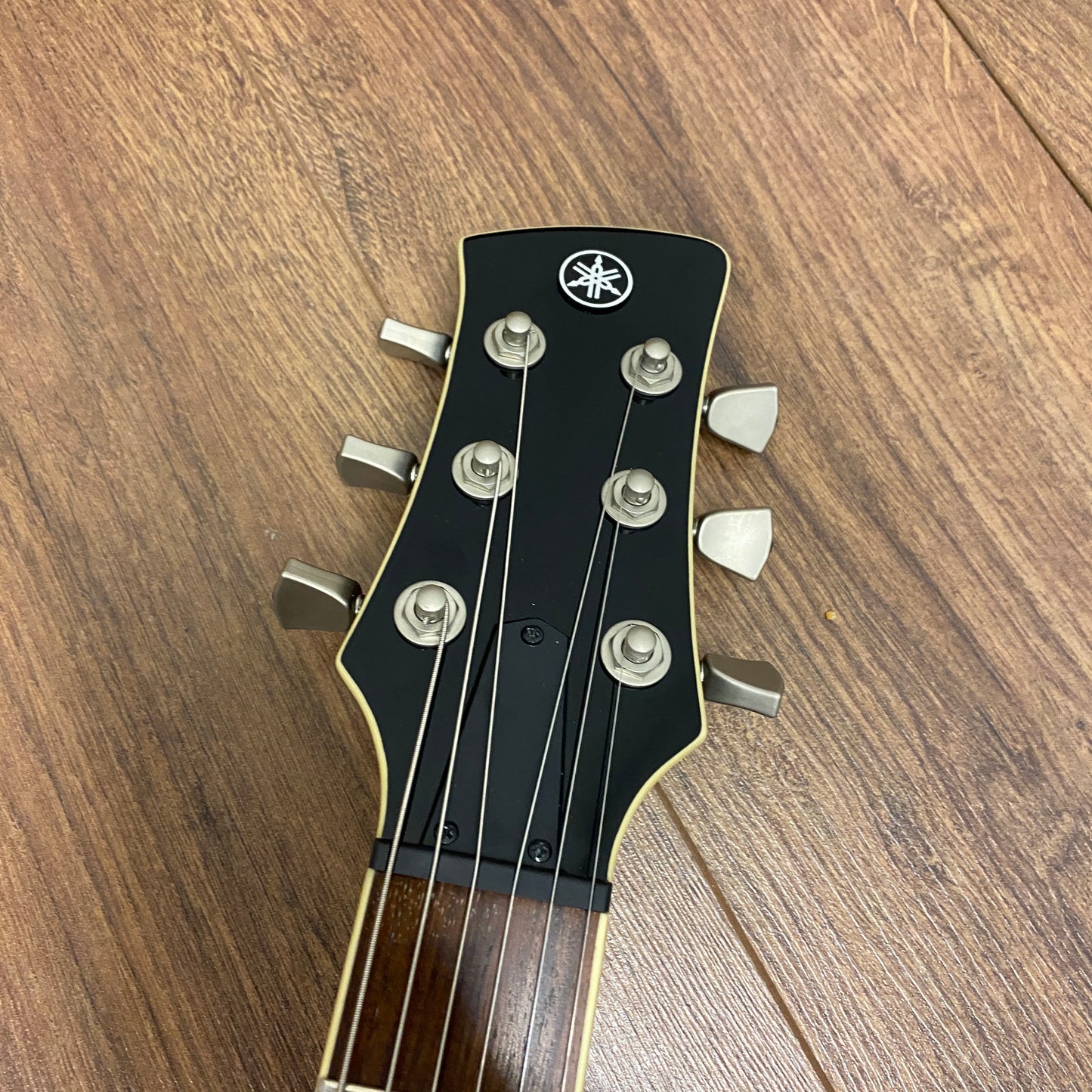 Pre-Owned Yamaha Revstar RS720BX - Vintage White