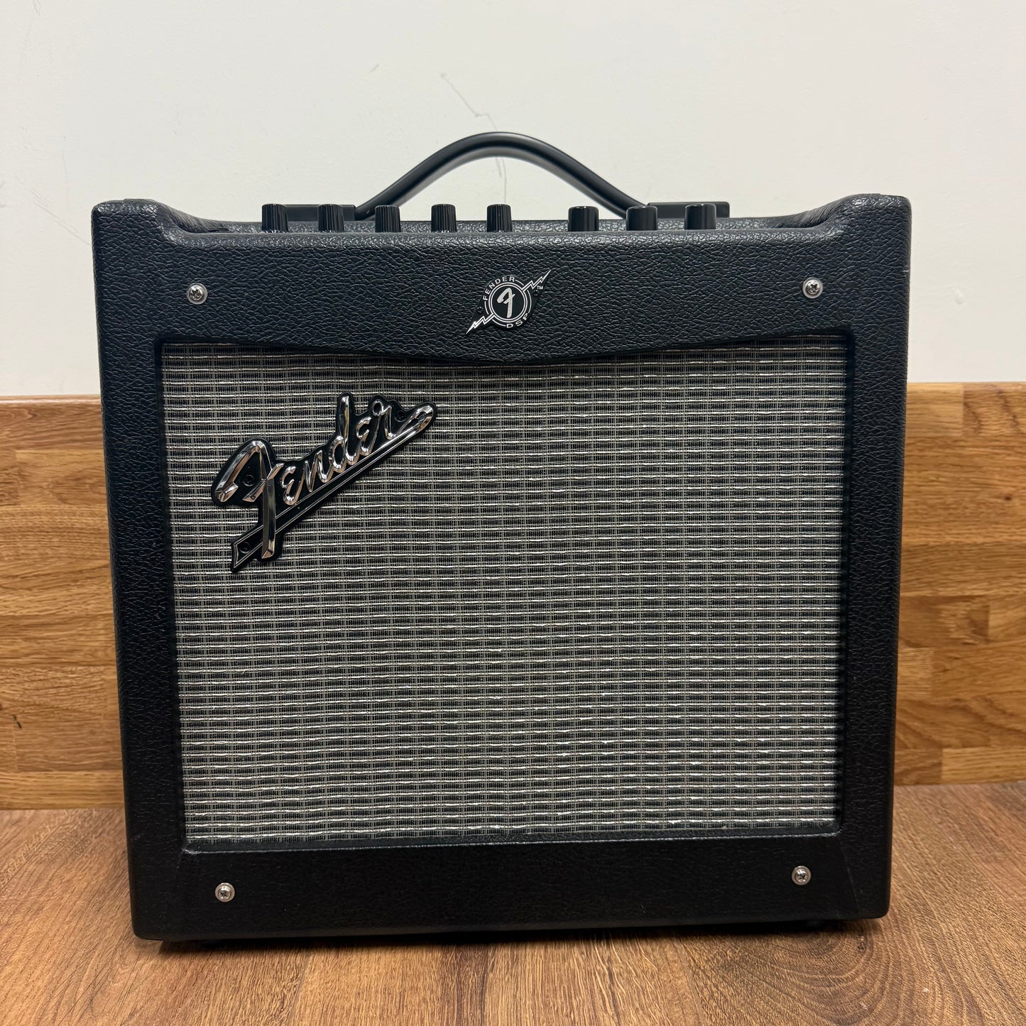 Pre-Owned Fender Mustang I V2 Combo Amp