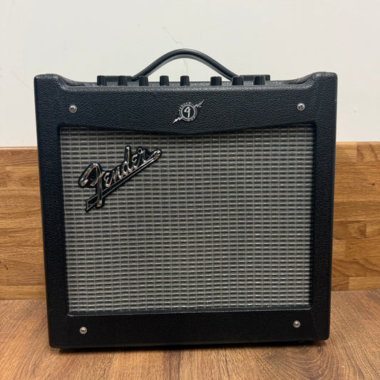 Pre-Owned Fender Mustang I V2 Combo Amp